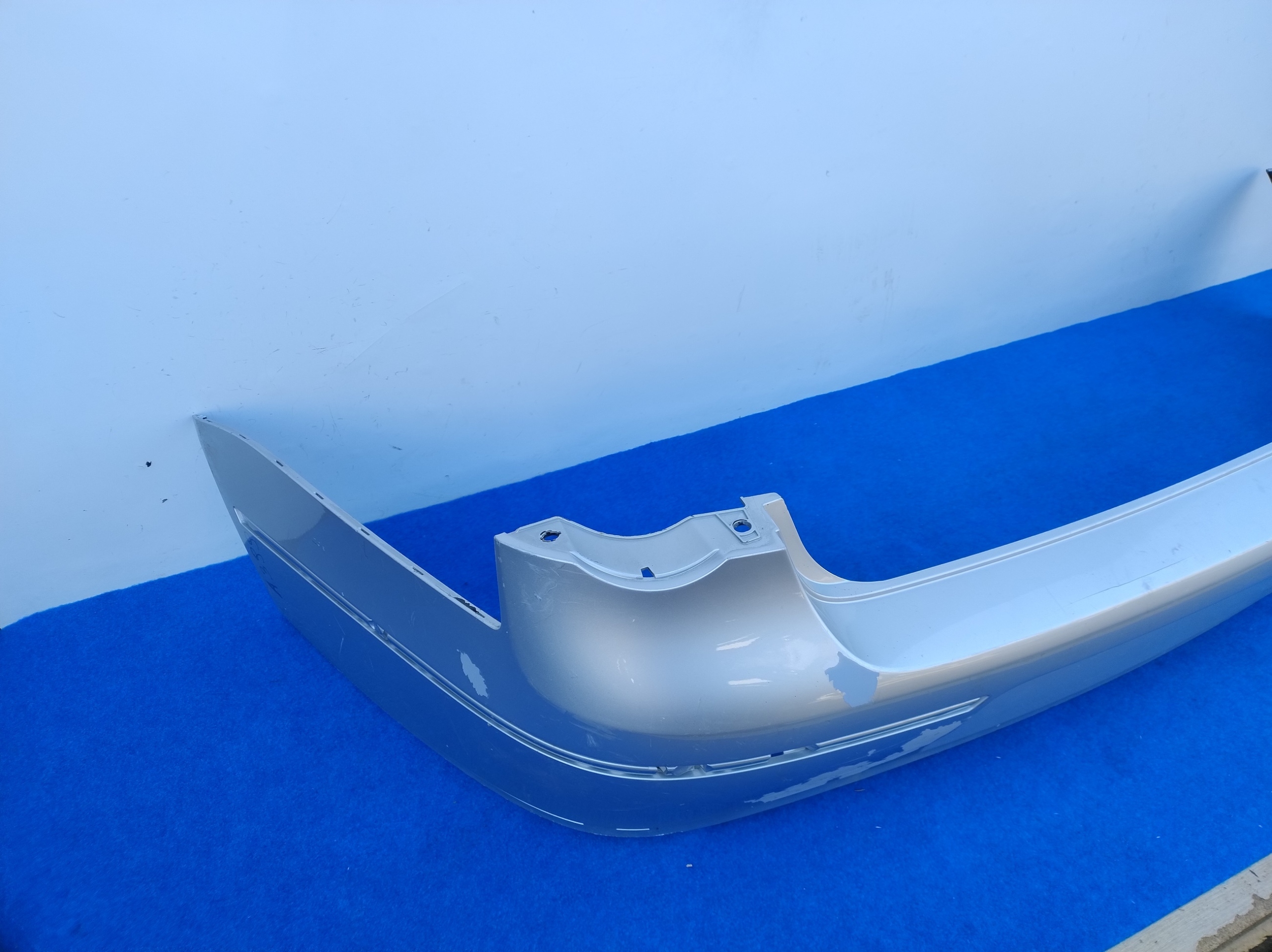 VW PASSAT B6 sedan 3C5 bumper rear part without PDC 3C5807421 A399