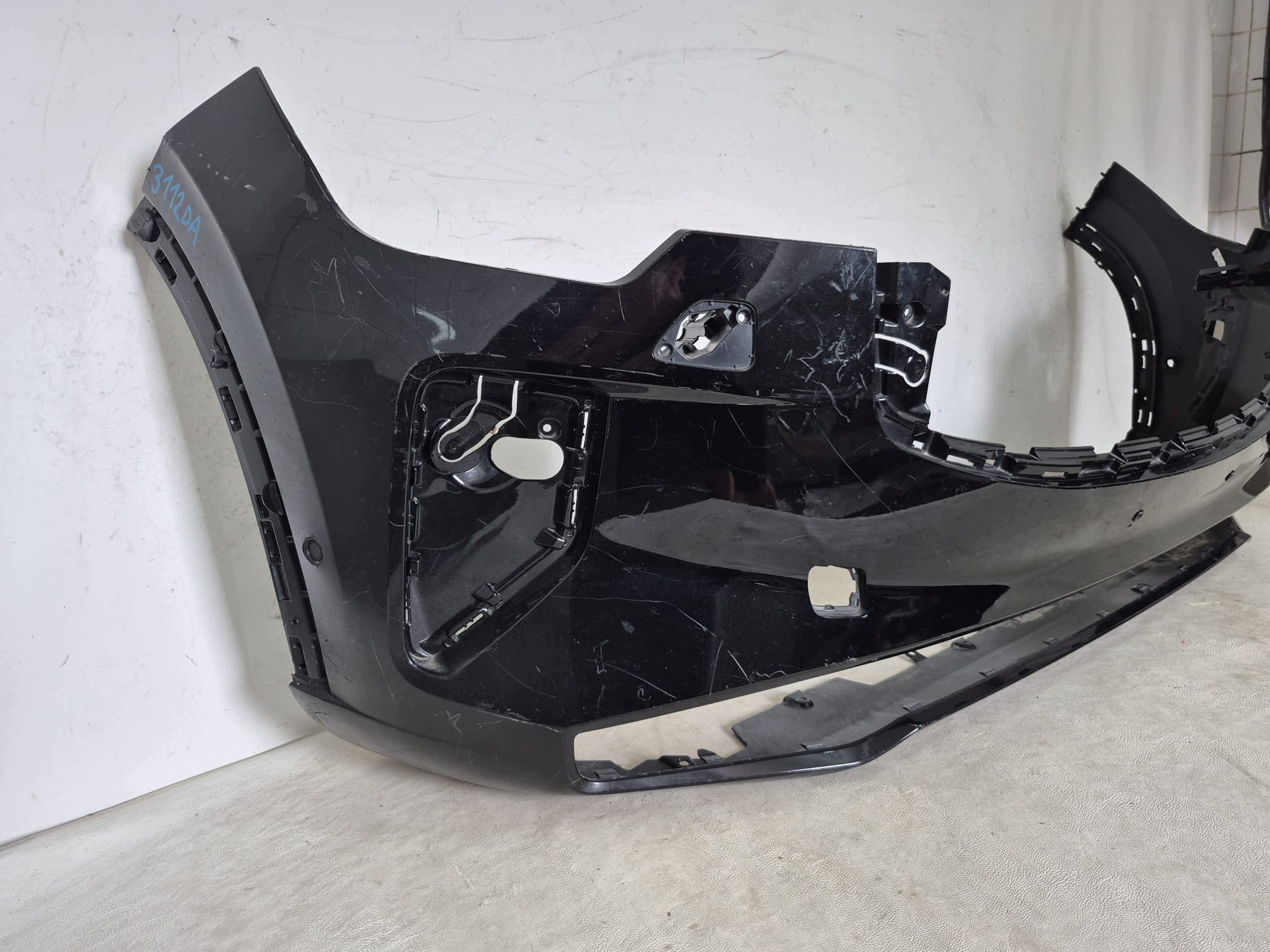 VOLVO XC90 II LIFT 25- bumper front front SPR PDC 32345711