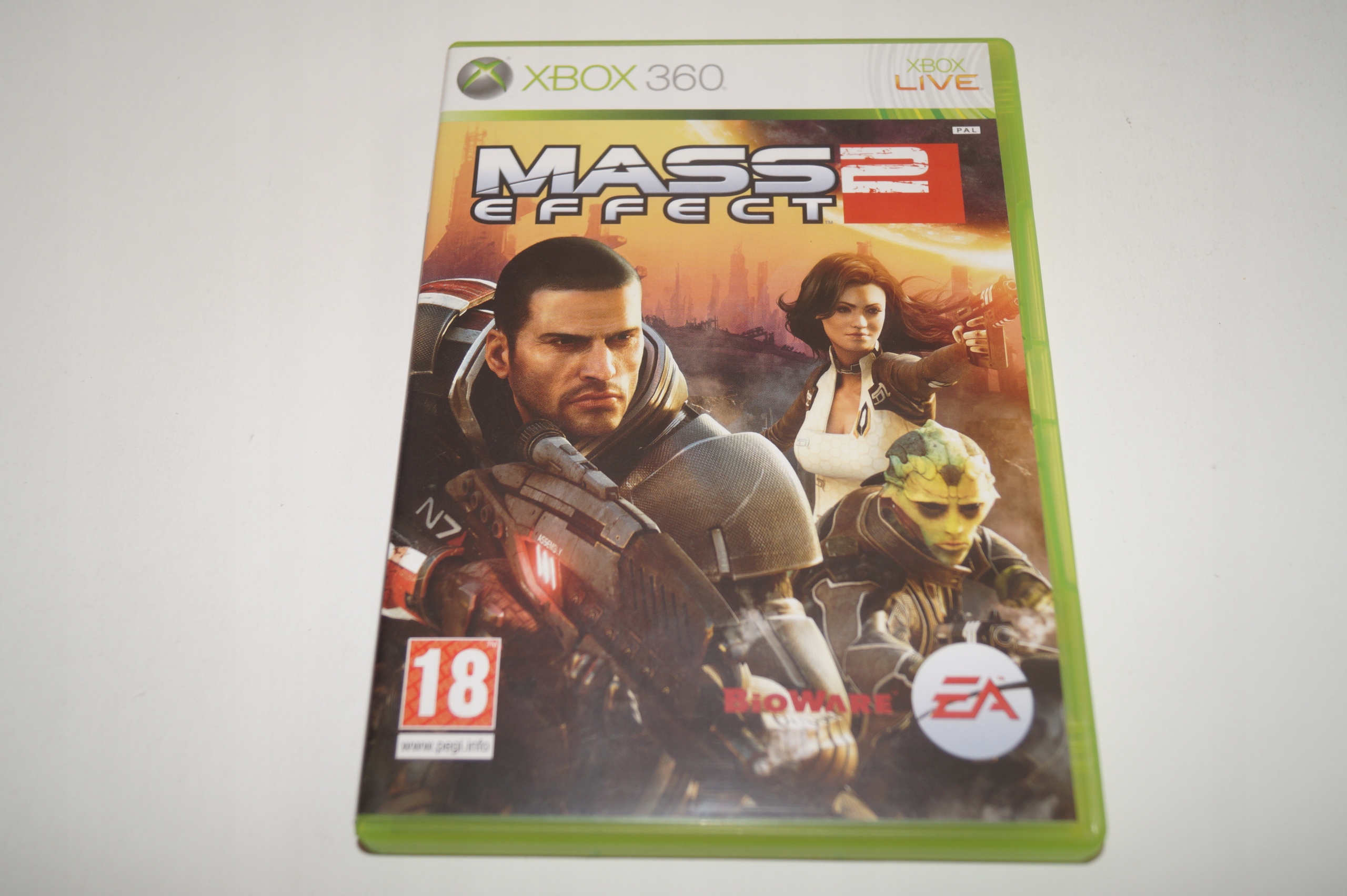 Gra Mass Effect 2 X360 Tematyka gry akcji