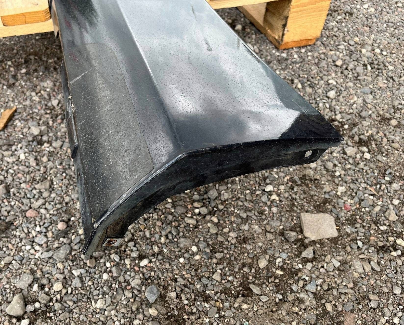 threshold right moulding cap threshold of the threshold right Chevrolet Camaro 2014-2015