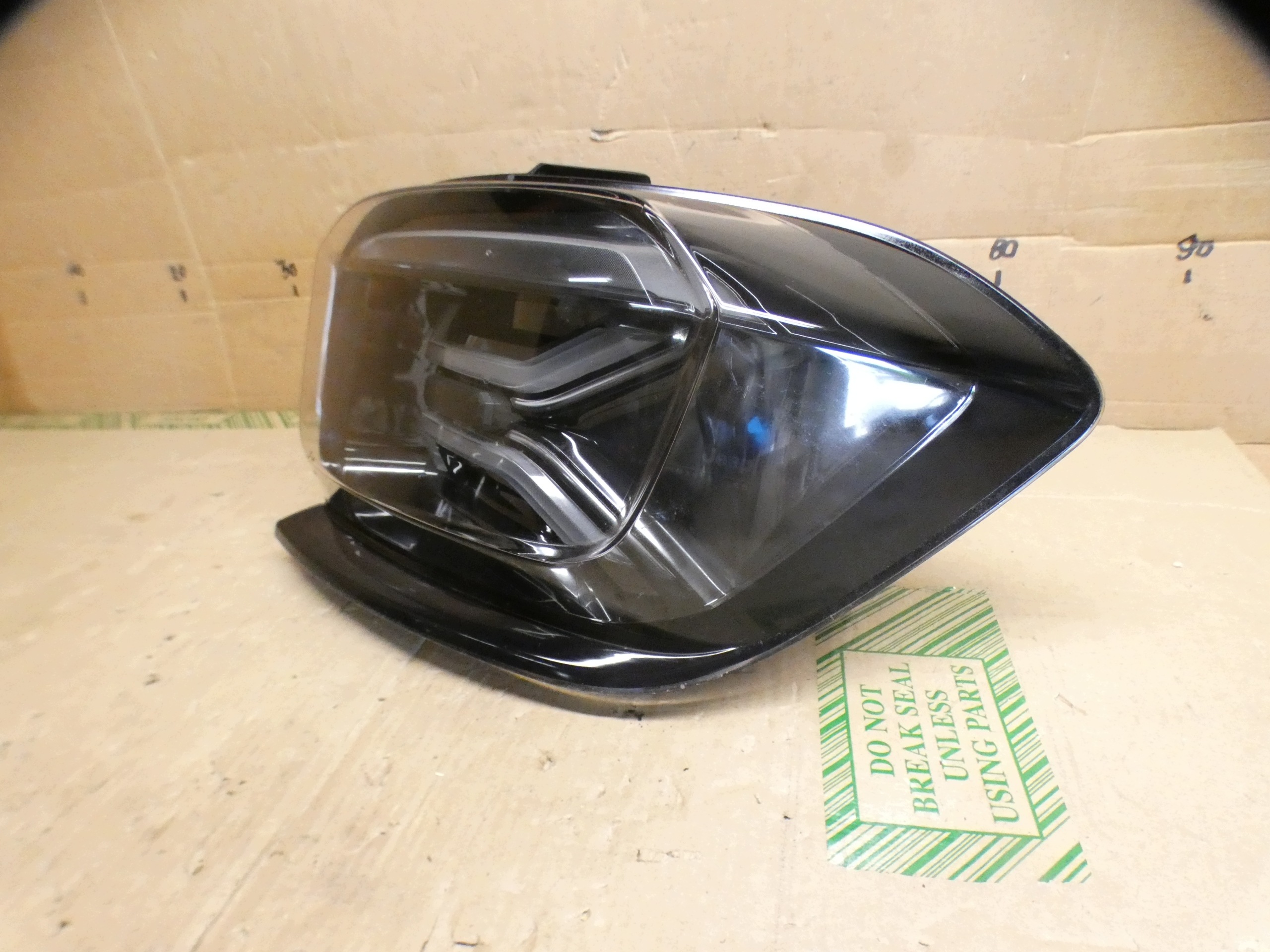 light rear part rear complete right or left