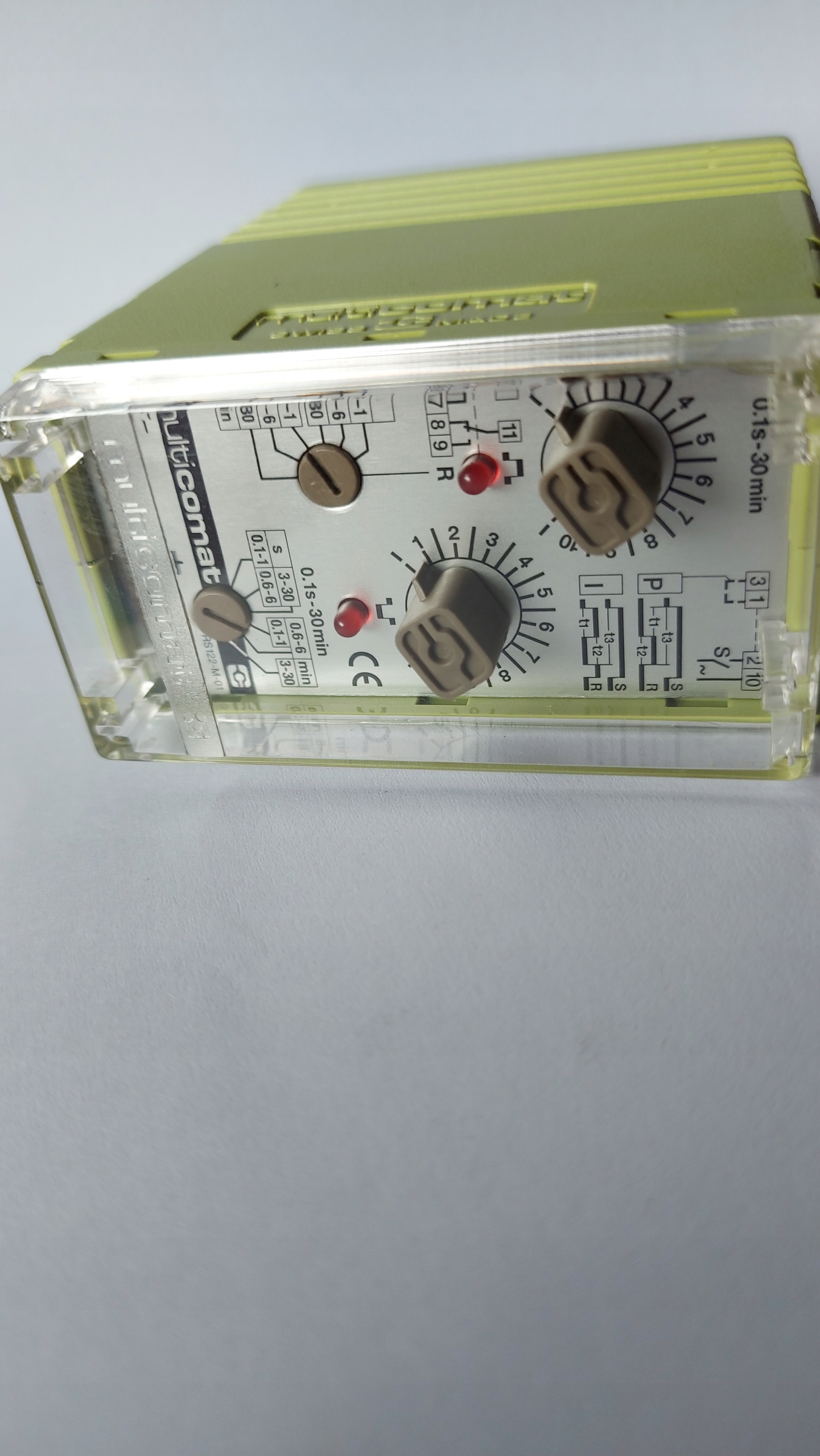 PROGRAMOWY PRZEKAŹNIK CZASOWY RS 122-M/ATX AC220-240V RELECO