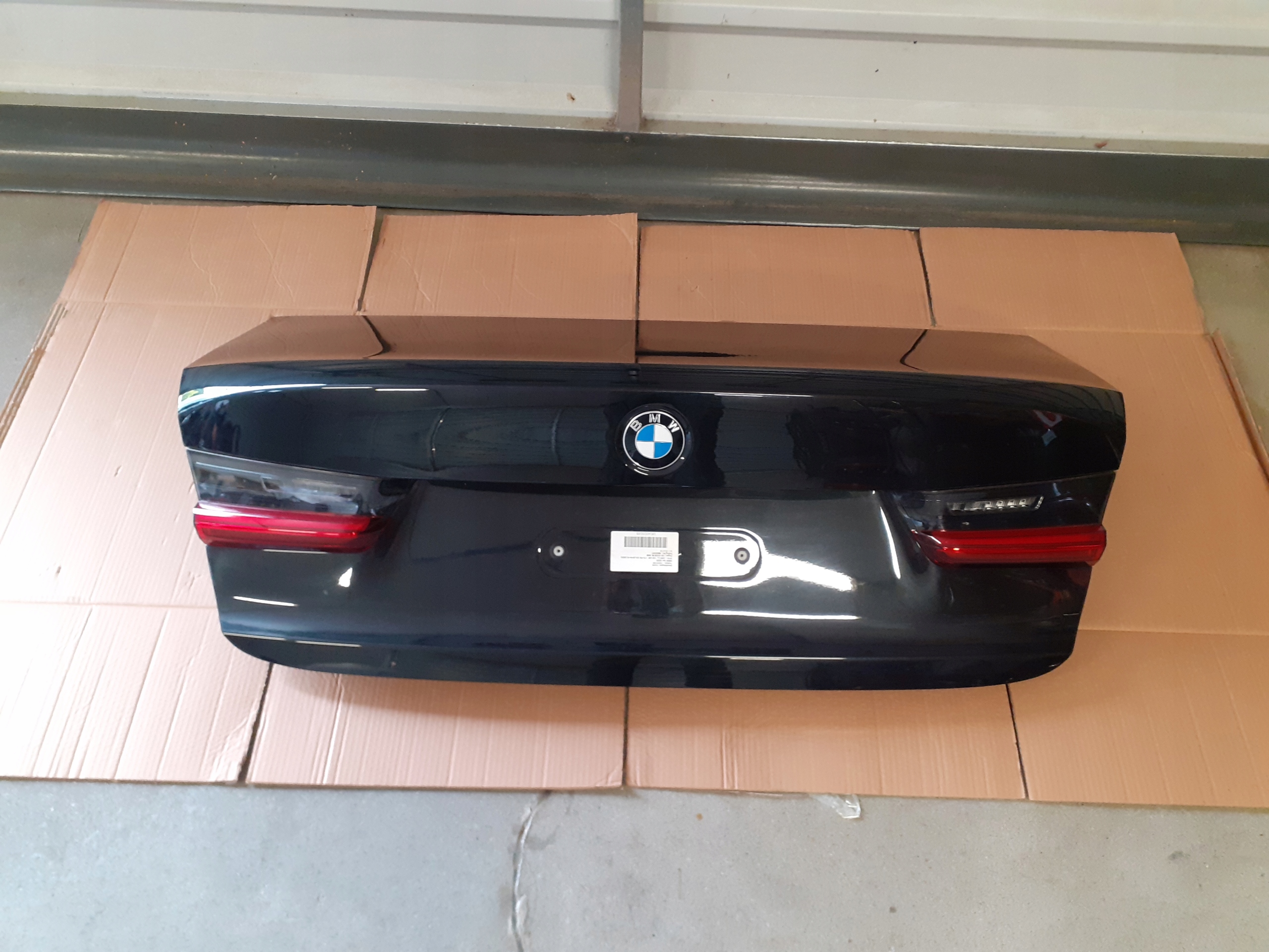 KLAPA TYLNA BMW 3 G20 KOMPLETNA