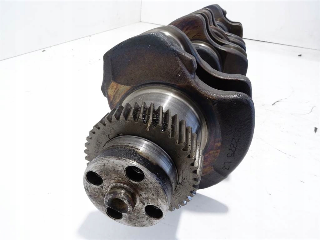 WAŁ KORBOWY CUMMINS 6CT CGE250 30 Numer katalogowy części .