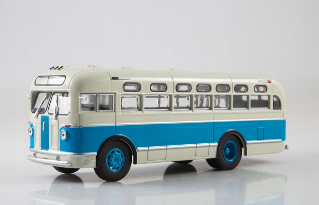 Autobus ZIS-155 Modimio 1:43 #19