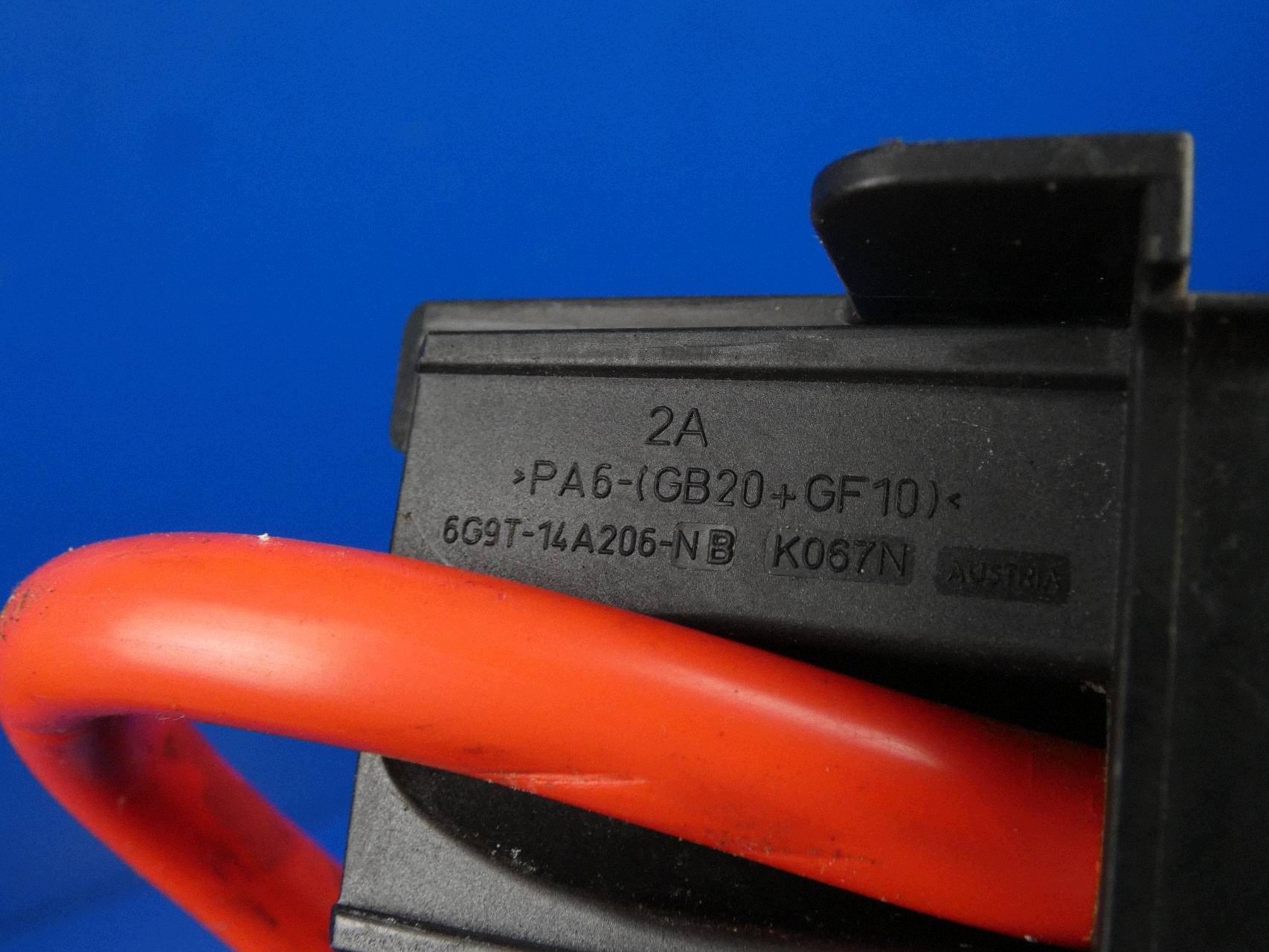 VOLVO XC60 and V60 S60 II bundle cable battery
