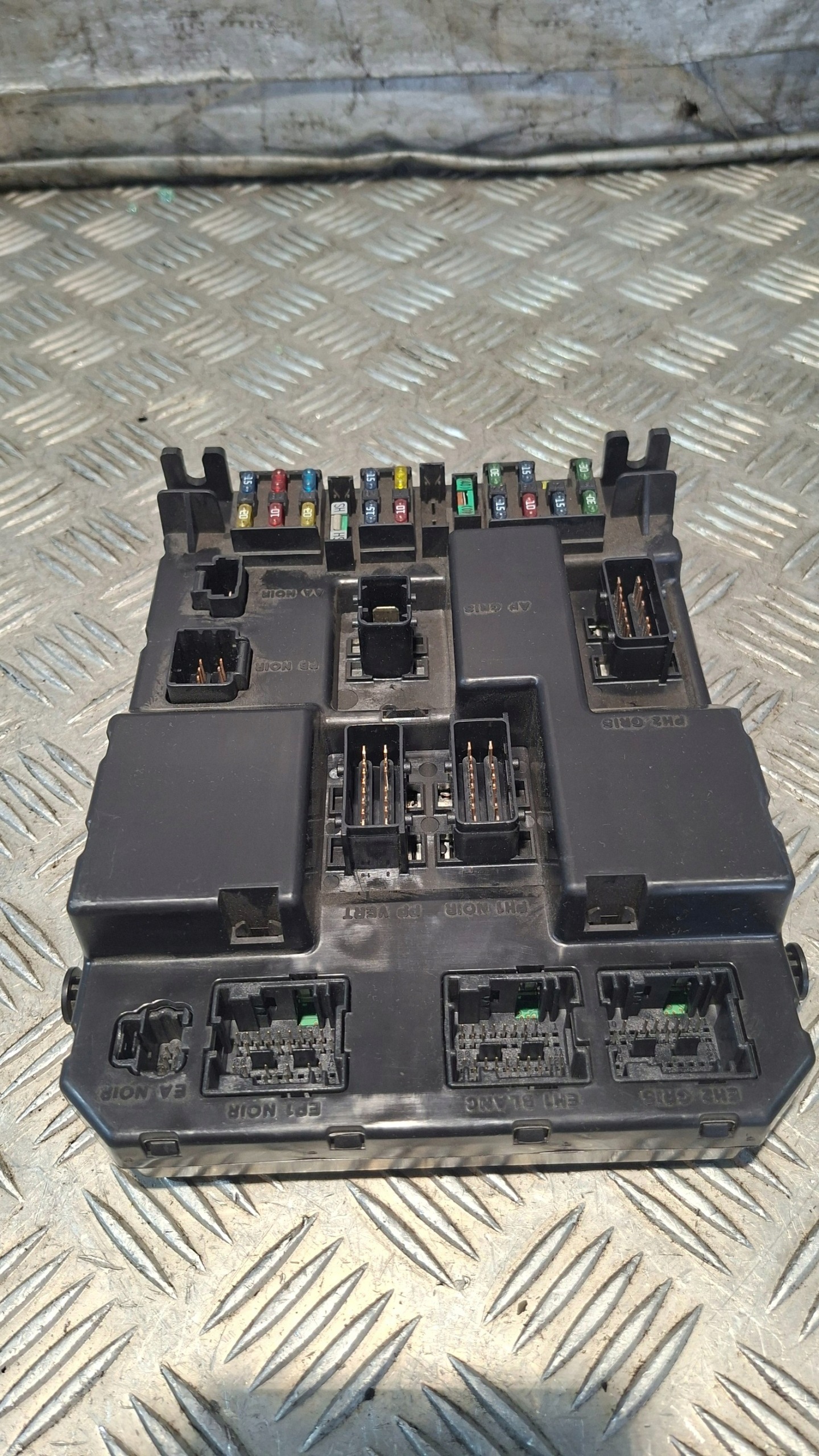Module fusibles PEUGEOT 307 2.0