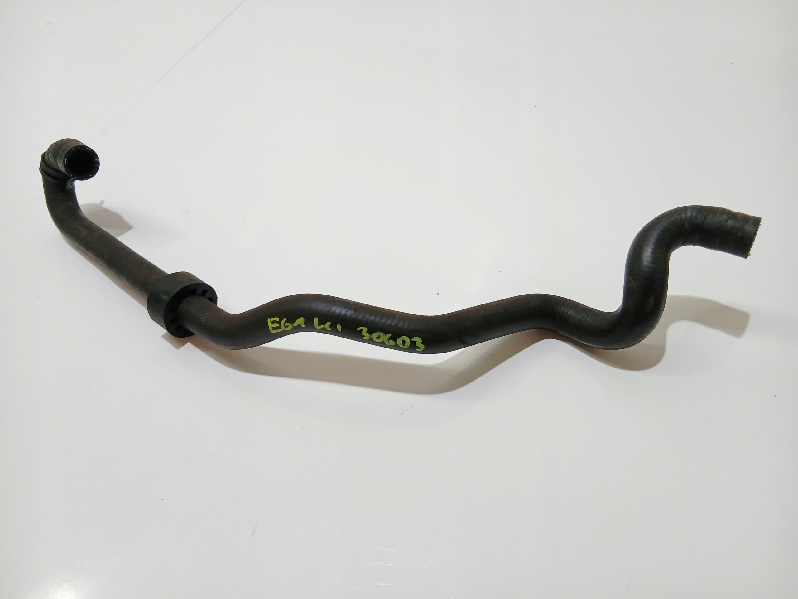 crijevo prijenos vode BMW E60 E61 306D3 OE 6910758 (0000136)