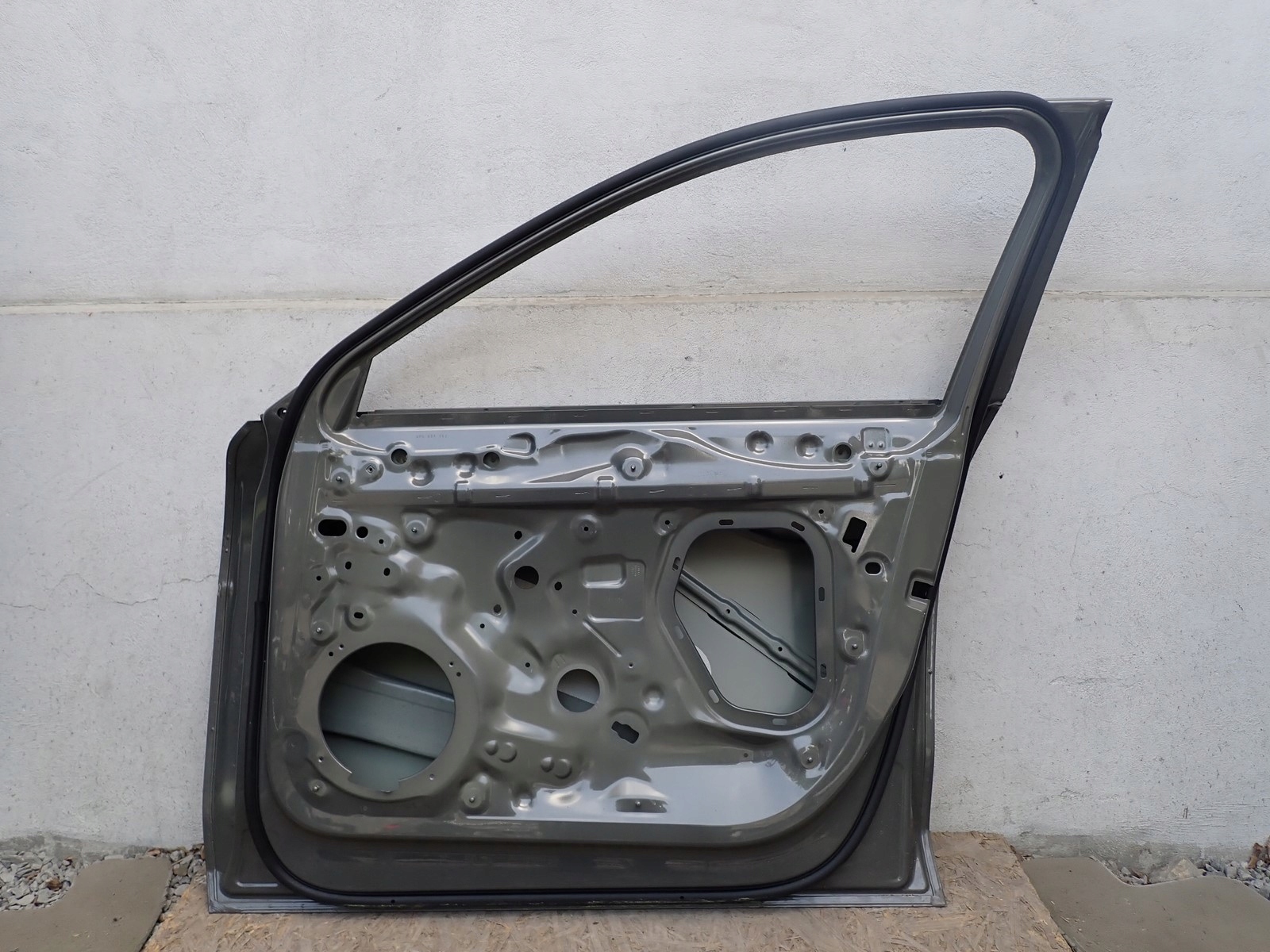 door right front right front AUDI A6 4P C9 2025- 4P0831052A