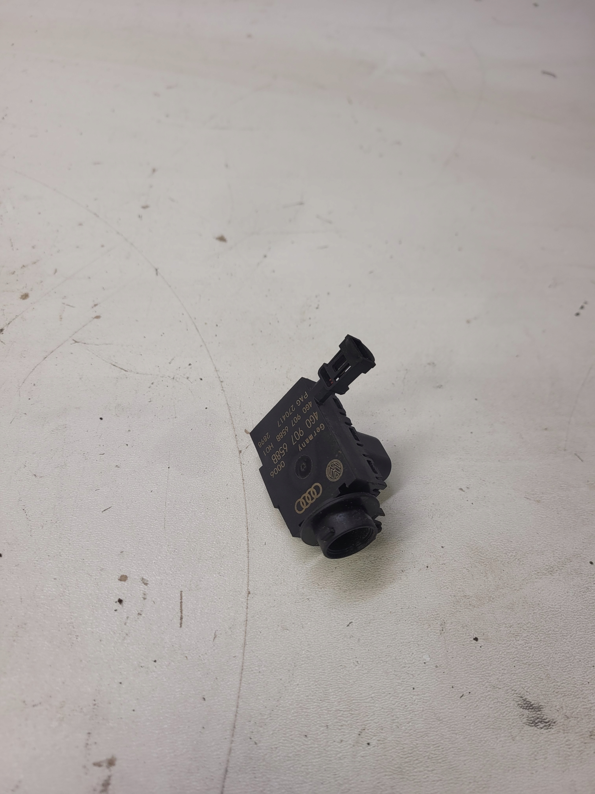 SENSOR JAKOSCI LUFT AUDI A4 A5 A6 4G0907658B