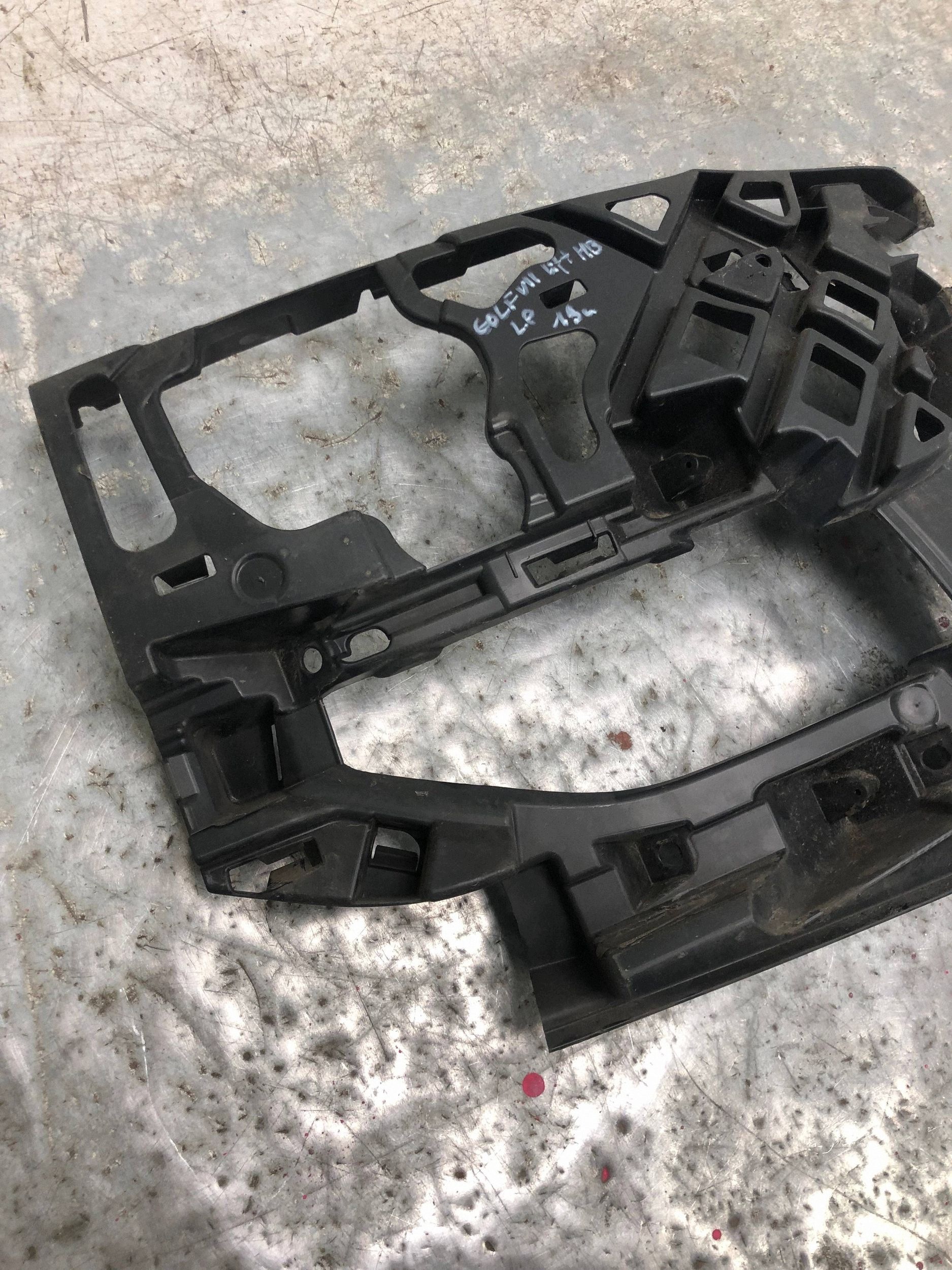 bumper bracket left front VW GOLF VII LIFT HB 5G0807723F