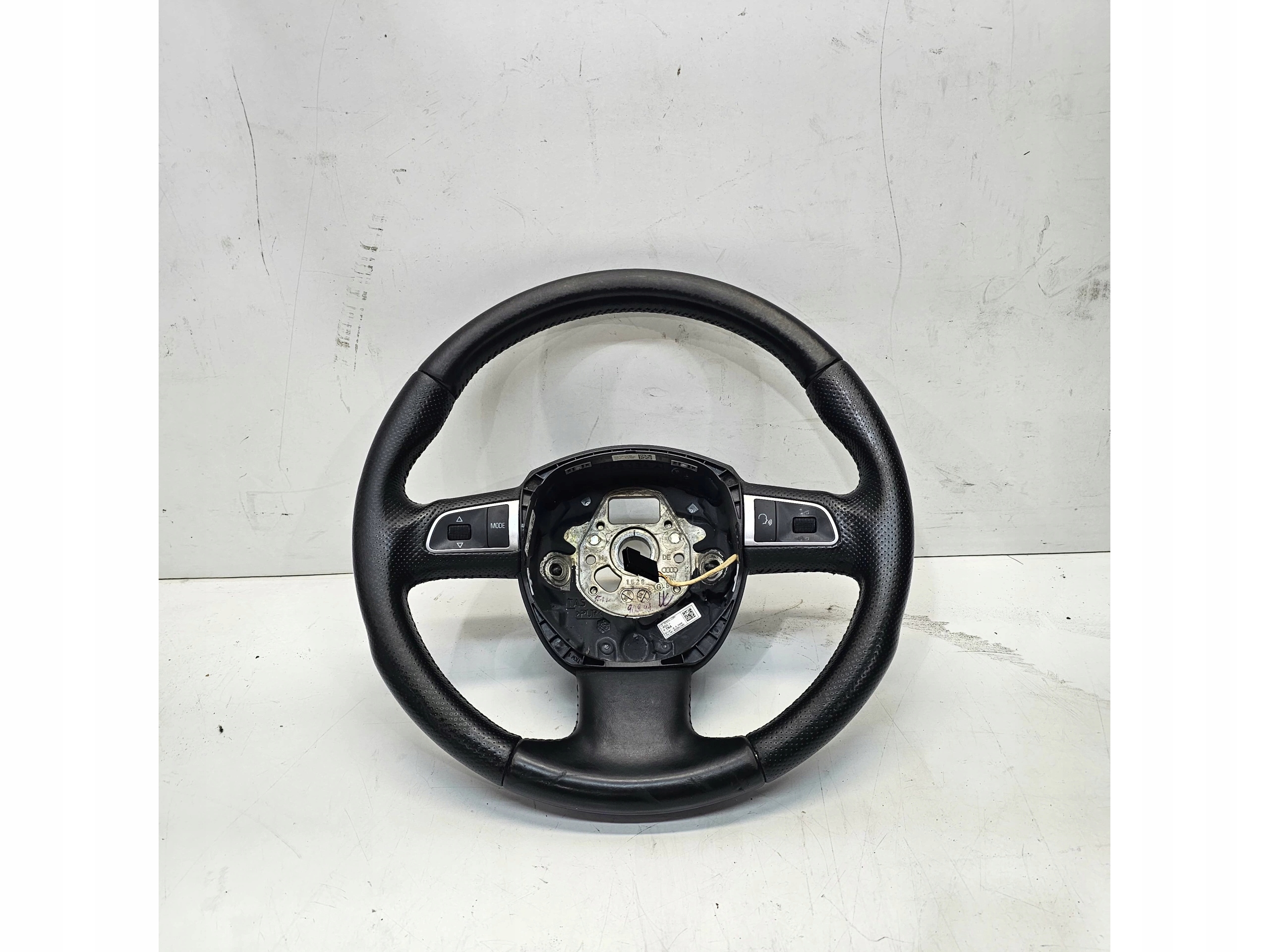 lenkrad Leder MULTIFUNKCJA AUDI A6 C6 A8 D3 LIFT 4E0419091DB