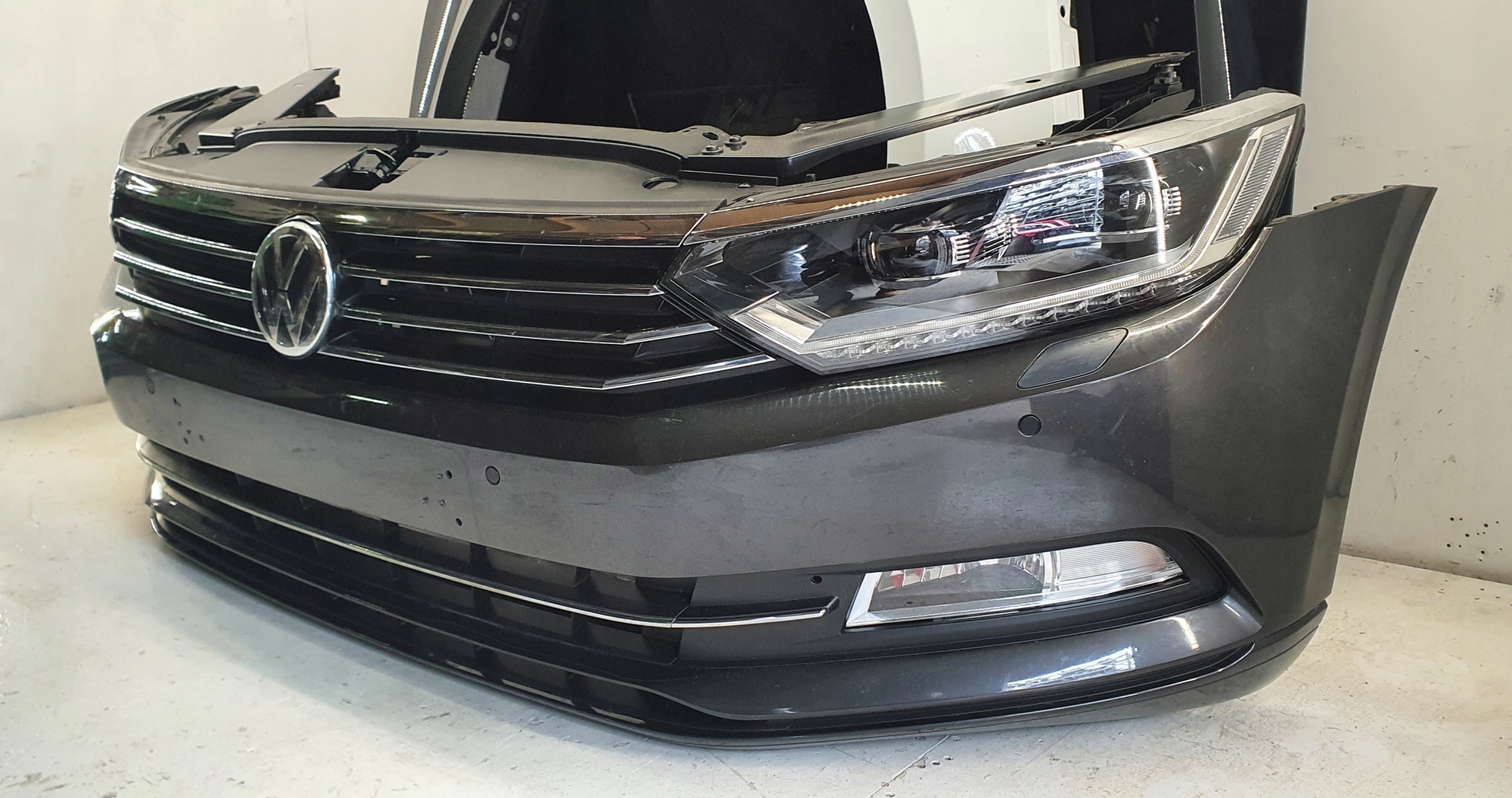 VW PASSAT B8 3G KOMPLETNY PRZÓD MASKA LAMPA LED Typ samochodu Samochody osobowe