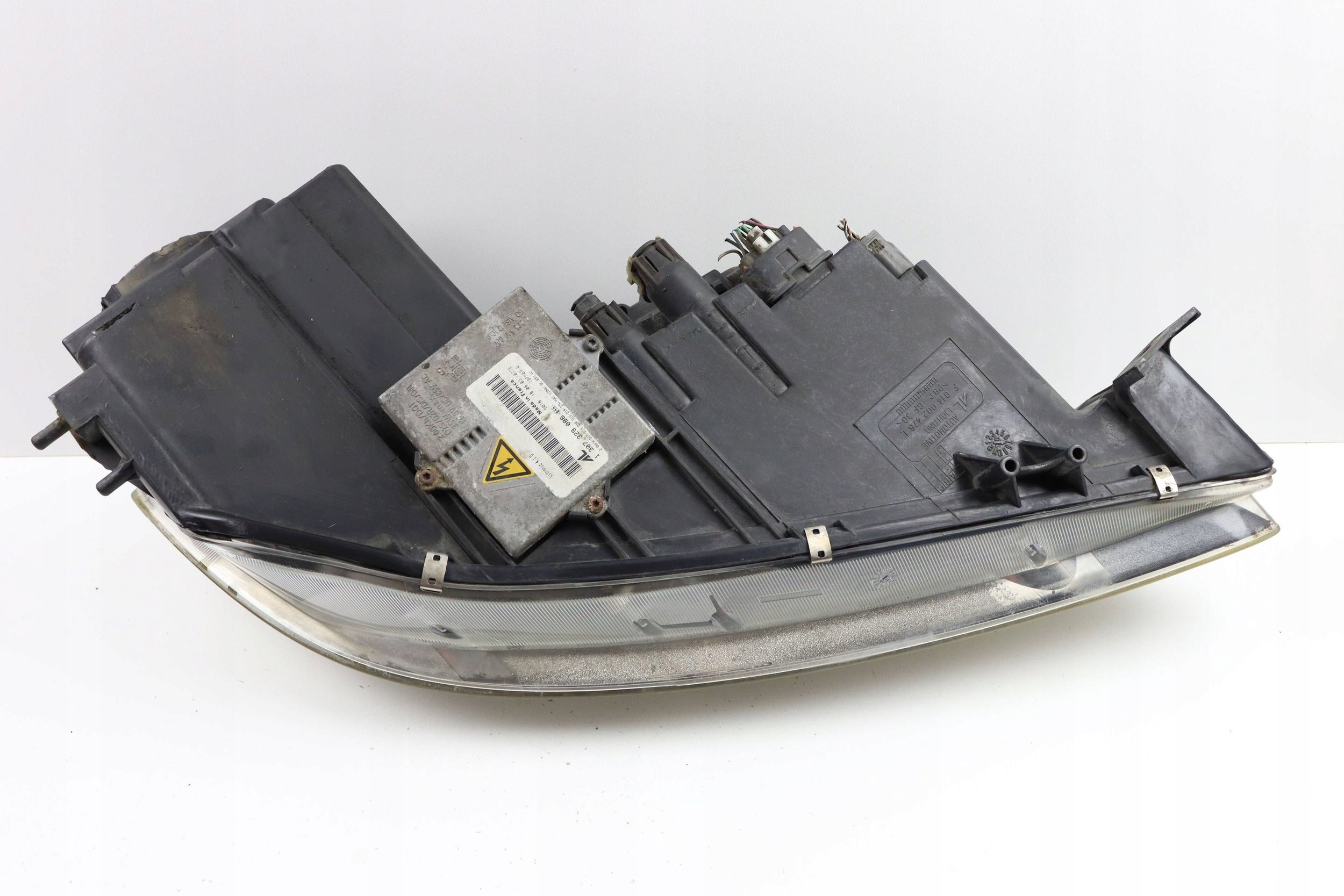 MAZDA 6 and light front left front XENON F014002476L EUROPA
