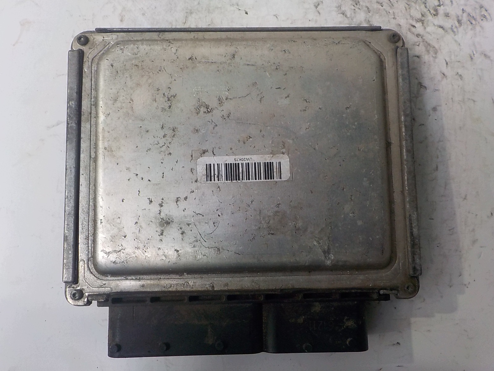 VW computer control unit 03P906021AB 03P906021BC