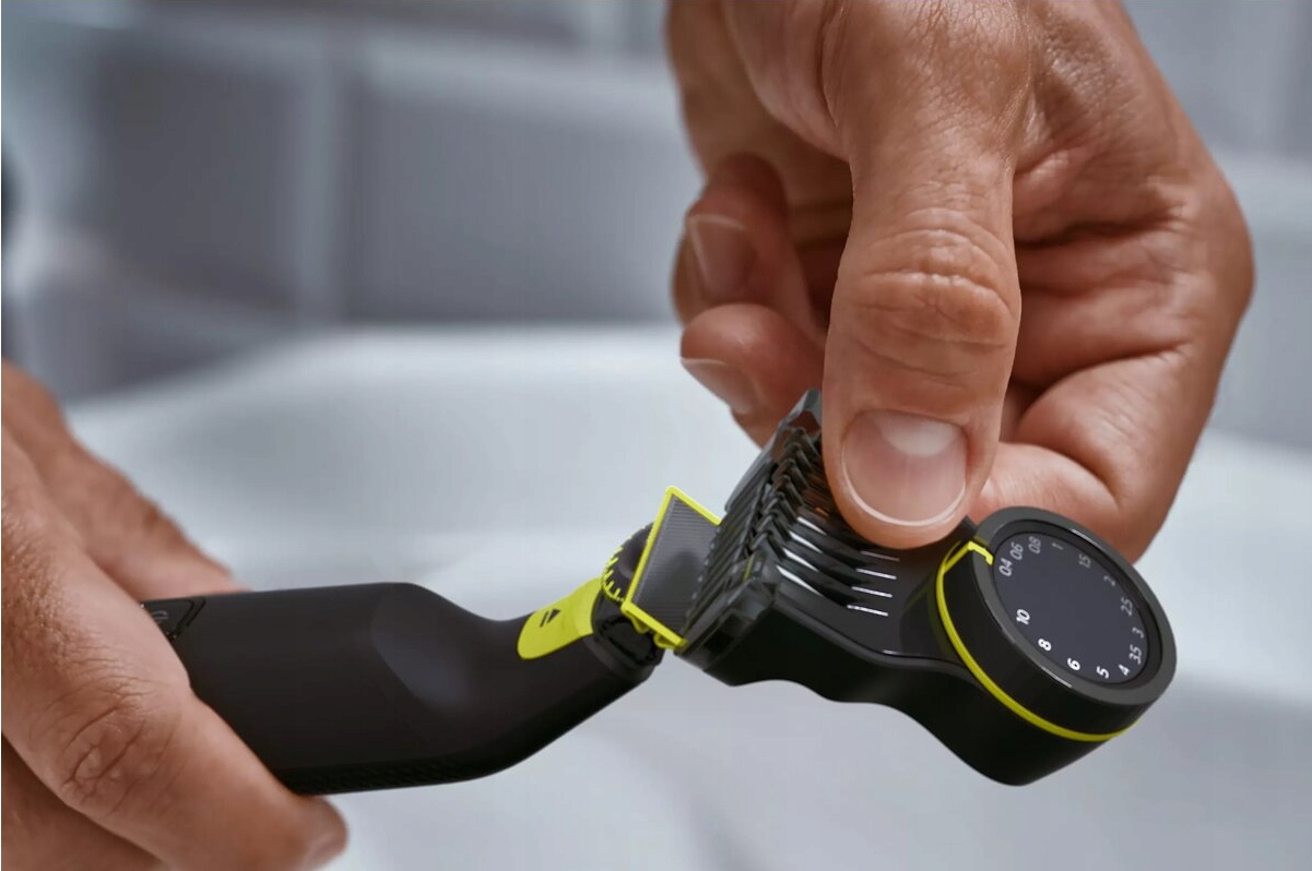 GOLARKA PHILIPS ONEBLADE PRO 360 MASZYNKA DO GOLENIA ZAROSTU BEZPRZEWODOWA Trymer tak
