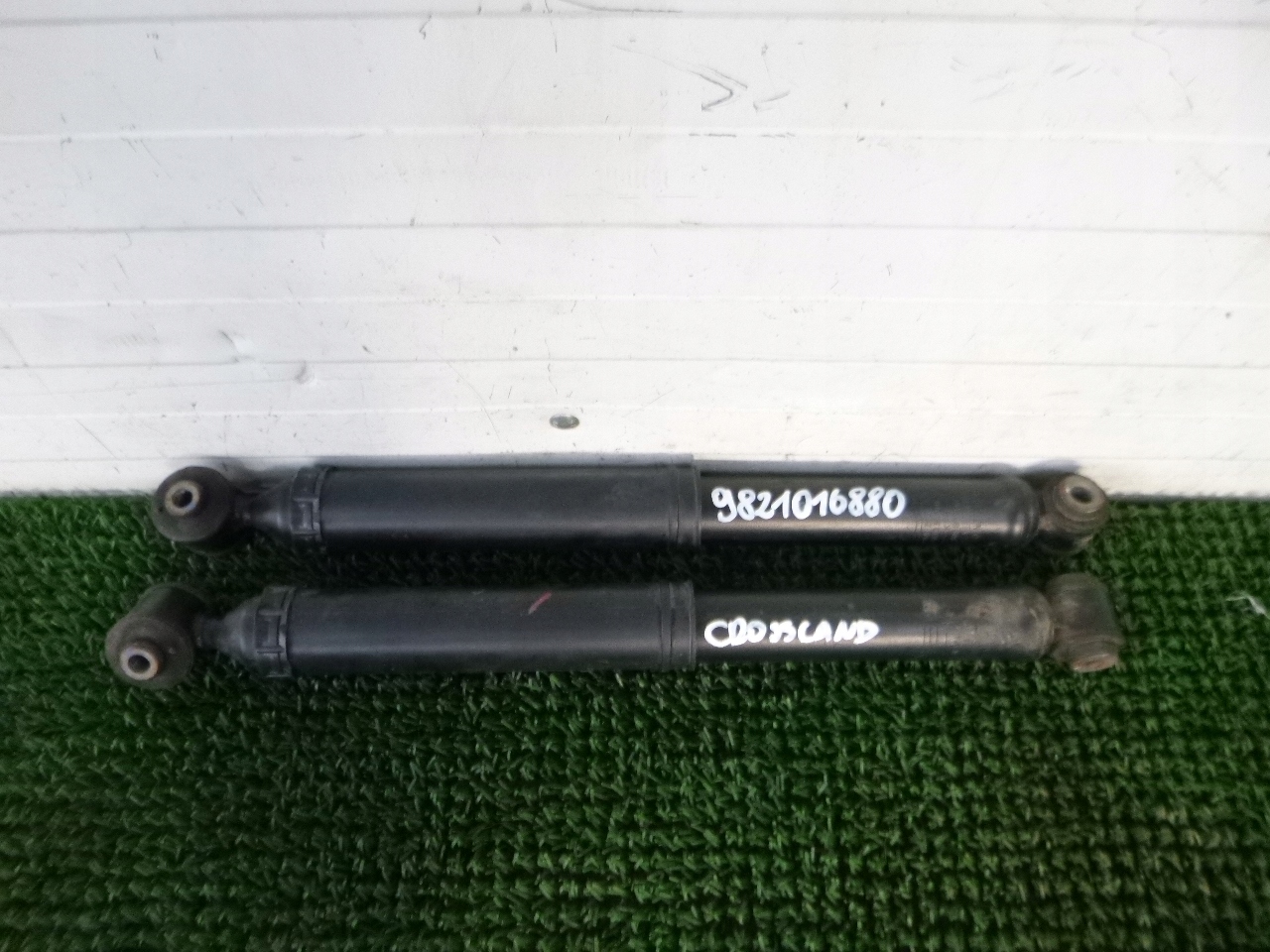 OPEL CROSSLAND X 17- shock absorber rear original