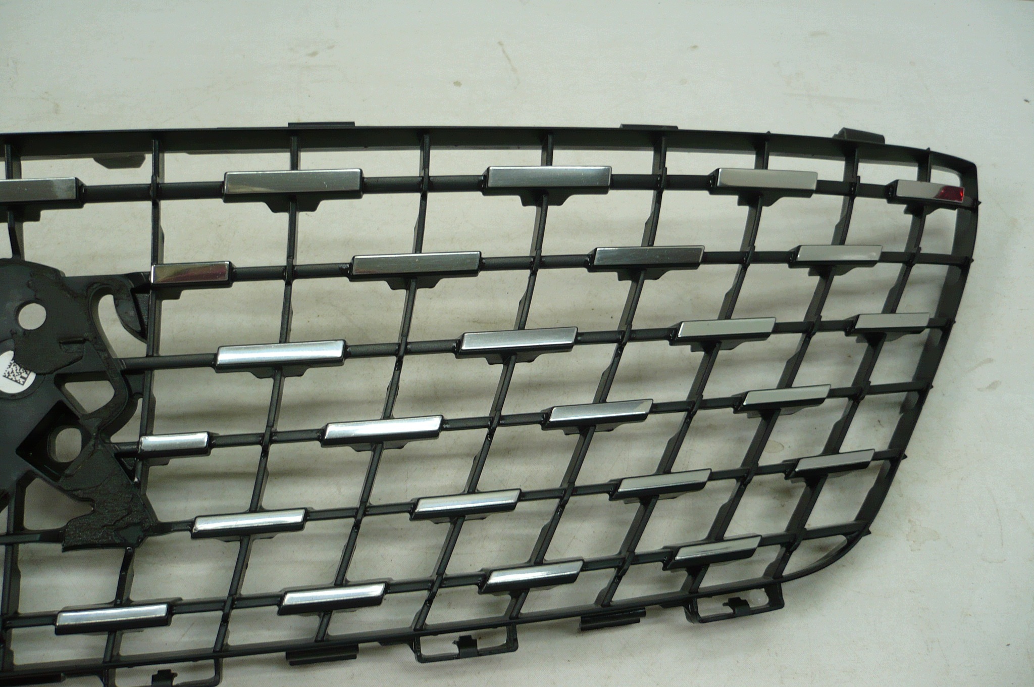 PEUGEOT 3008 II 16- grill grille radiator grid