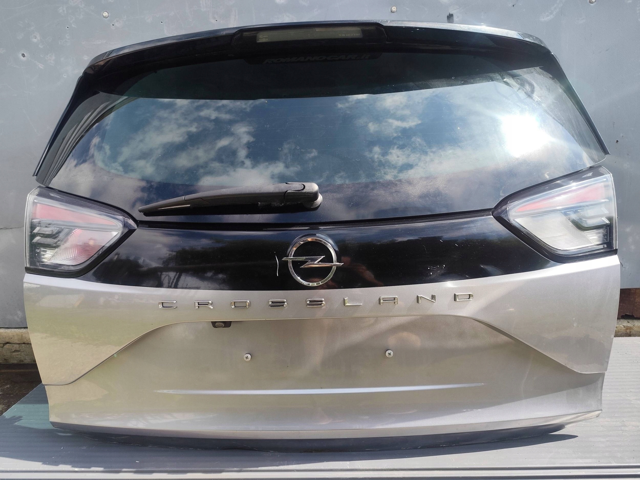 OPEL CROSSLAND LIFT boot door rear