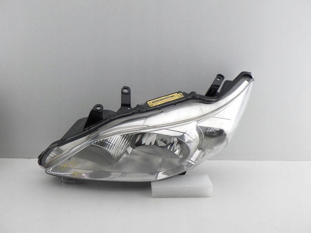 TOYOTA COROLLA E15 LIFT XENON 2010- light left