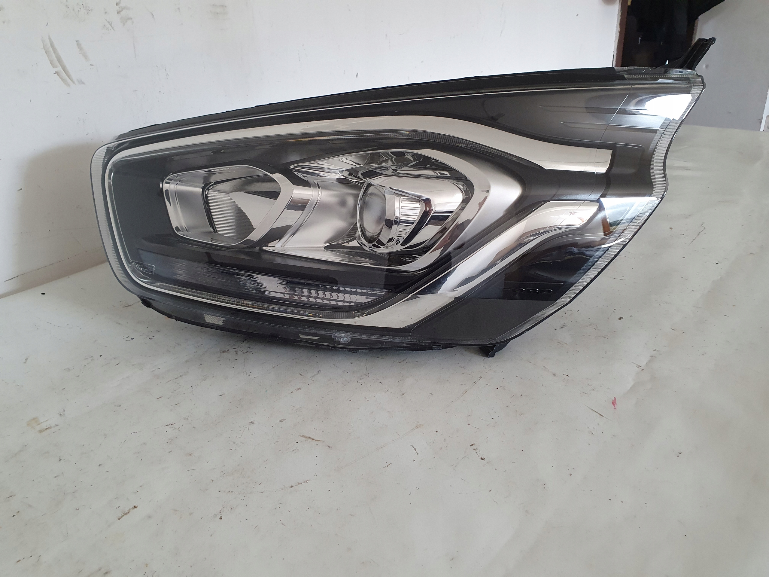 FORD TRANSIT CUSTOM LIFT lens LED light right left front front