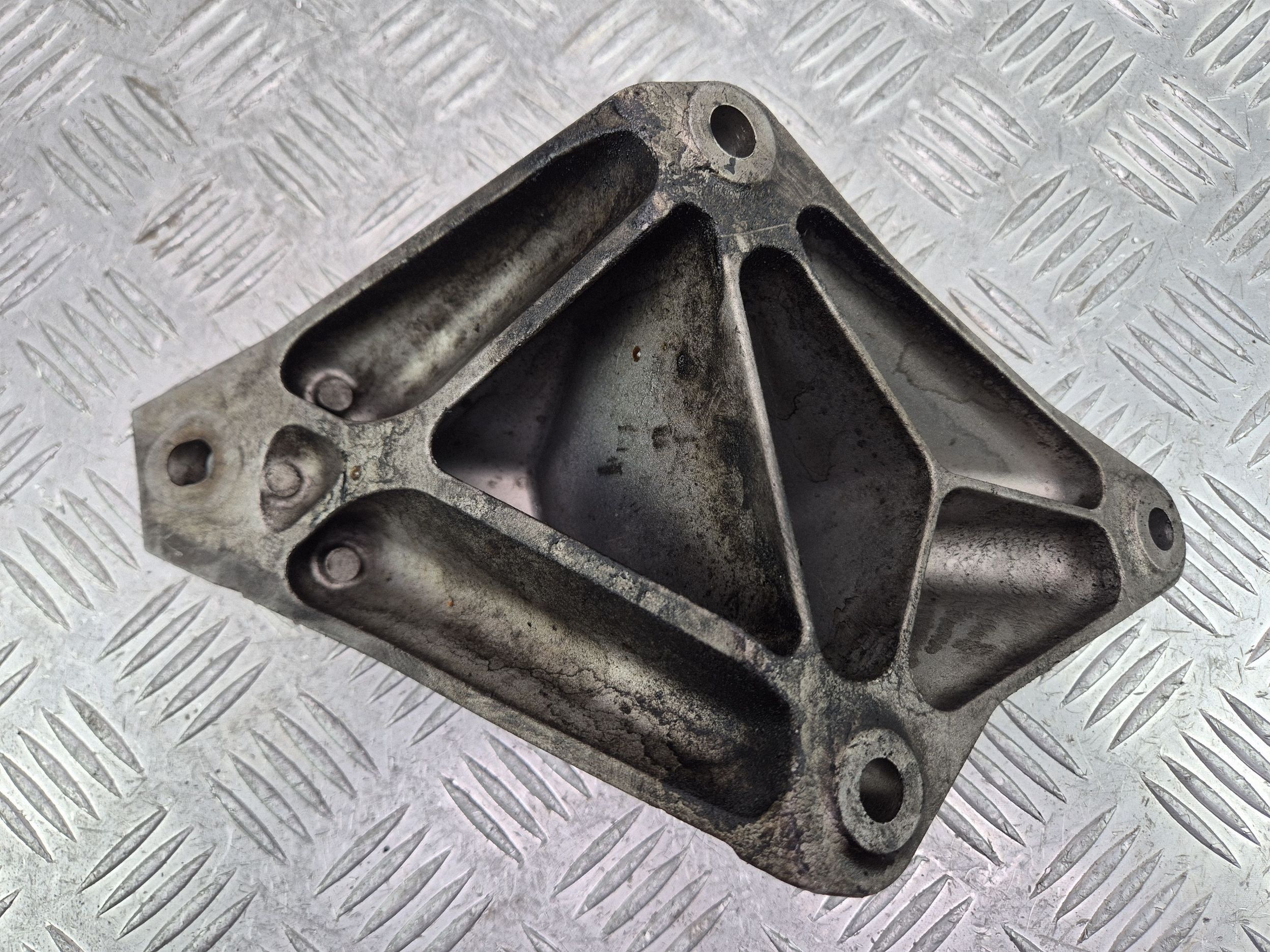engine mount BMW X3 E83 30d 3414581 M57D30(306D3)