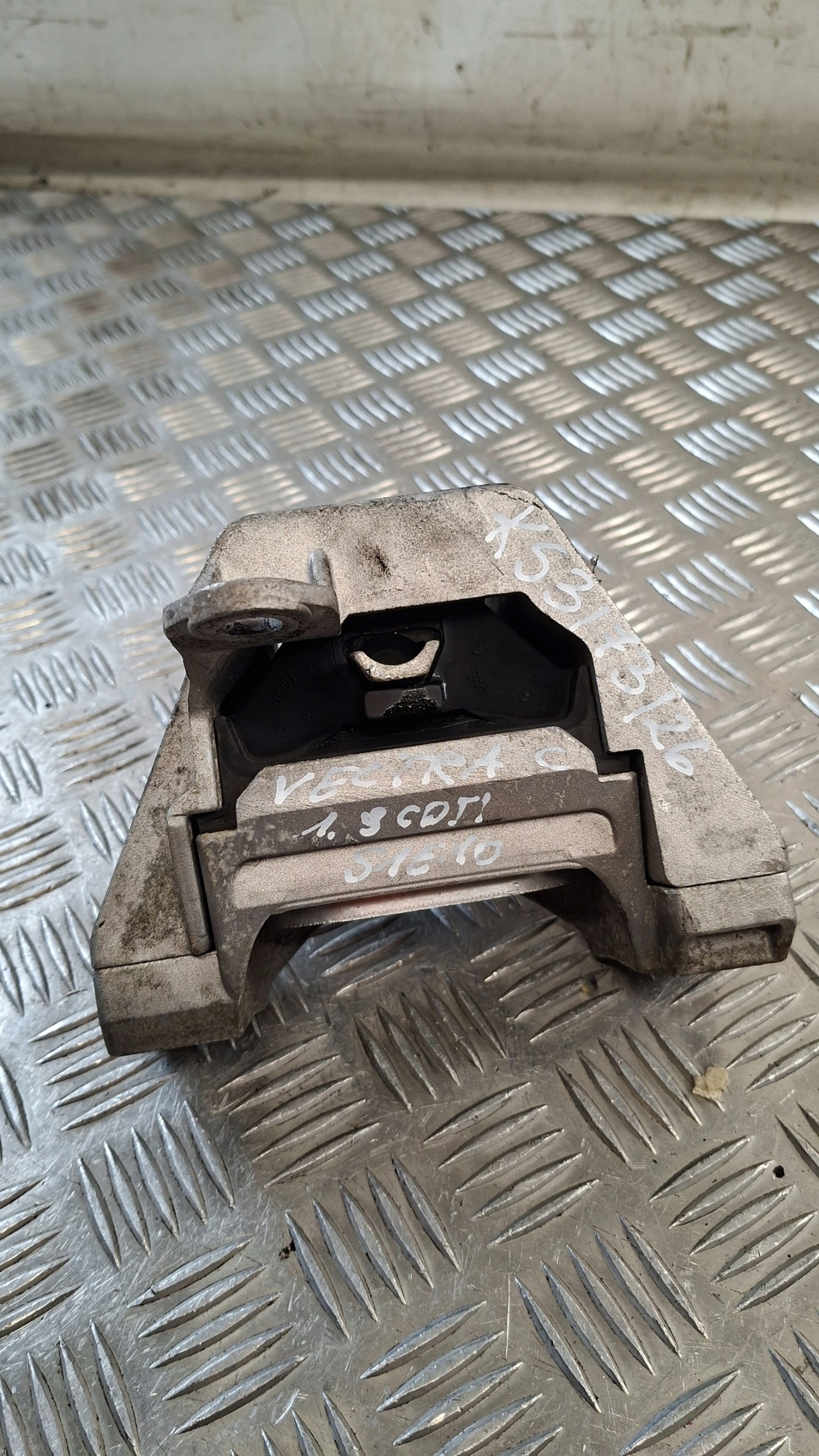 engine mount OPEL VECTRA C 1.9CDTI
