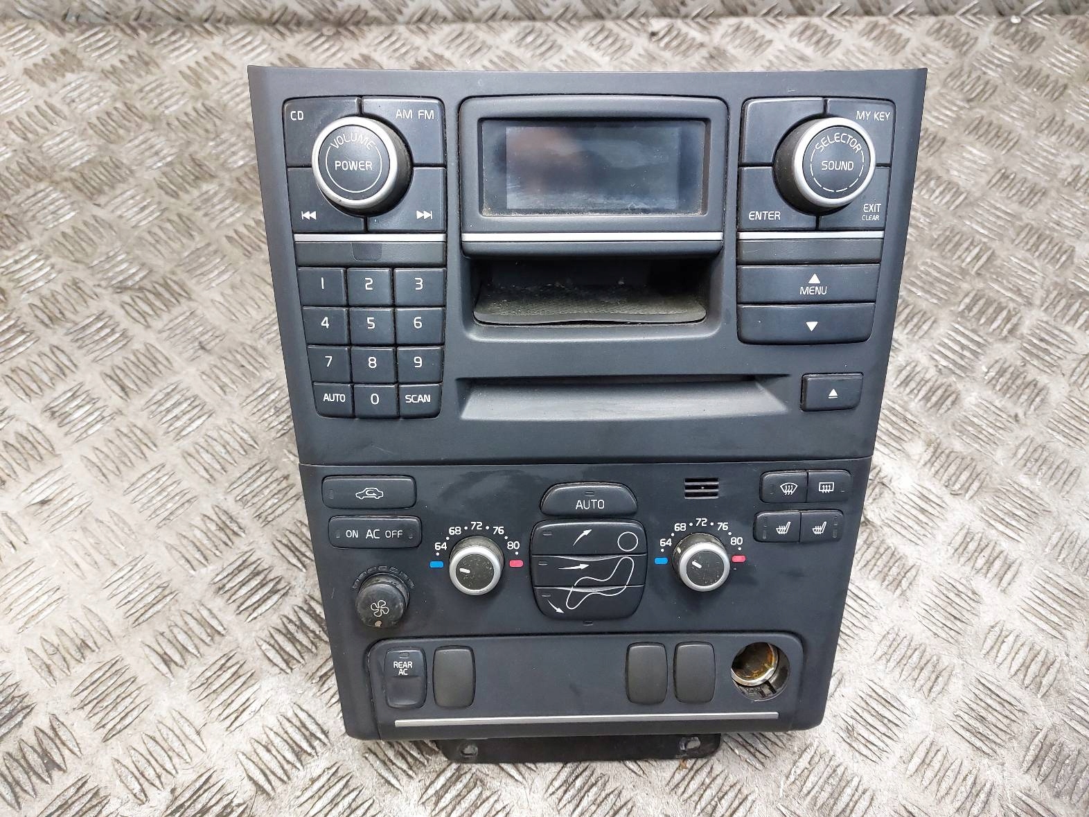 RADIO ODTWARZACZ + CARICATORE CD + PANEL BOCCHETTE VOLVO XC90 e FL 3075242