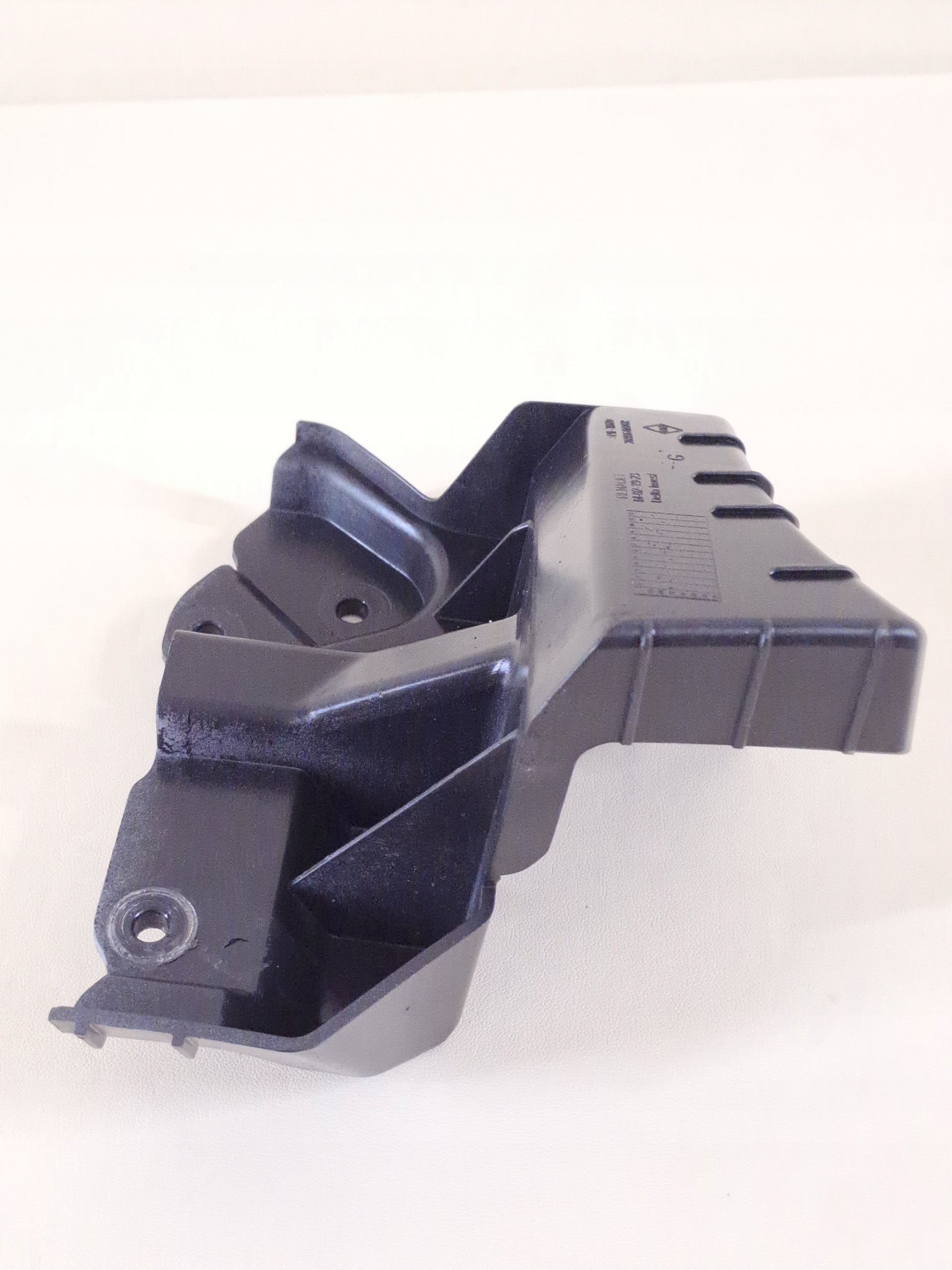 support holder of a bumper left rear. left rear part DACIA LOGAN 3 III 21r