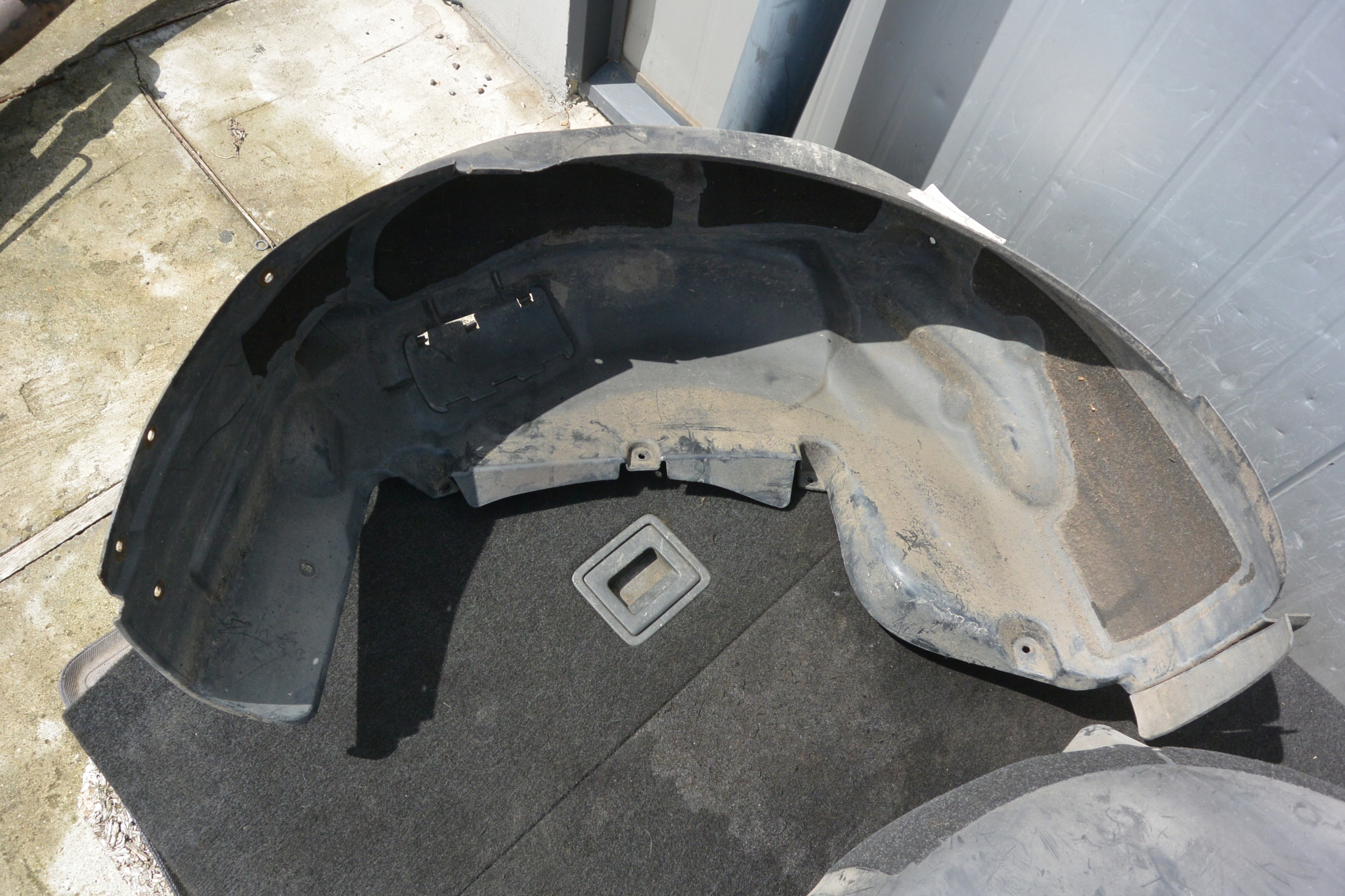 mudguard right left rear part BMW 5-SERII E60 E61 KOMPLET
