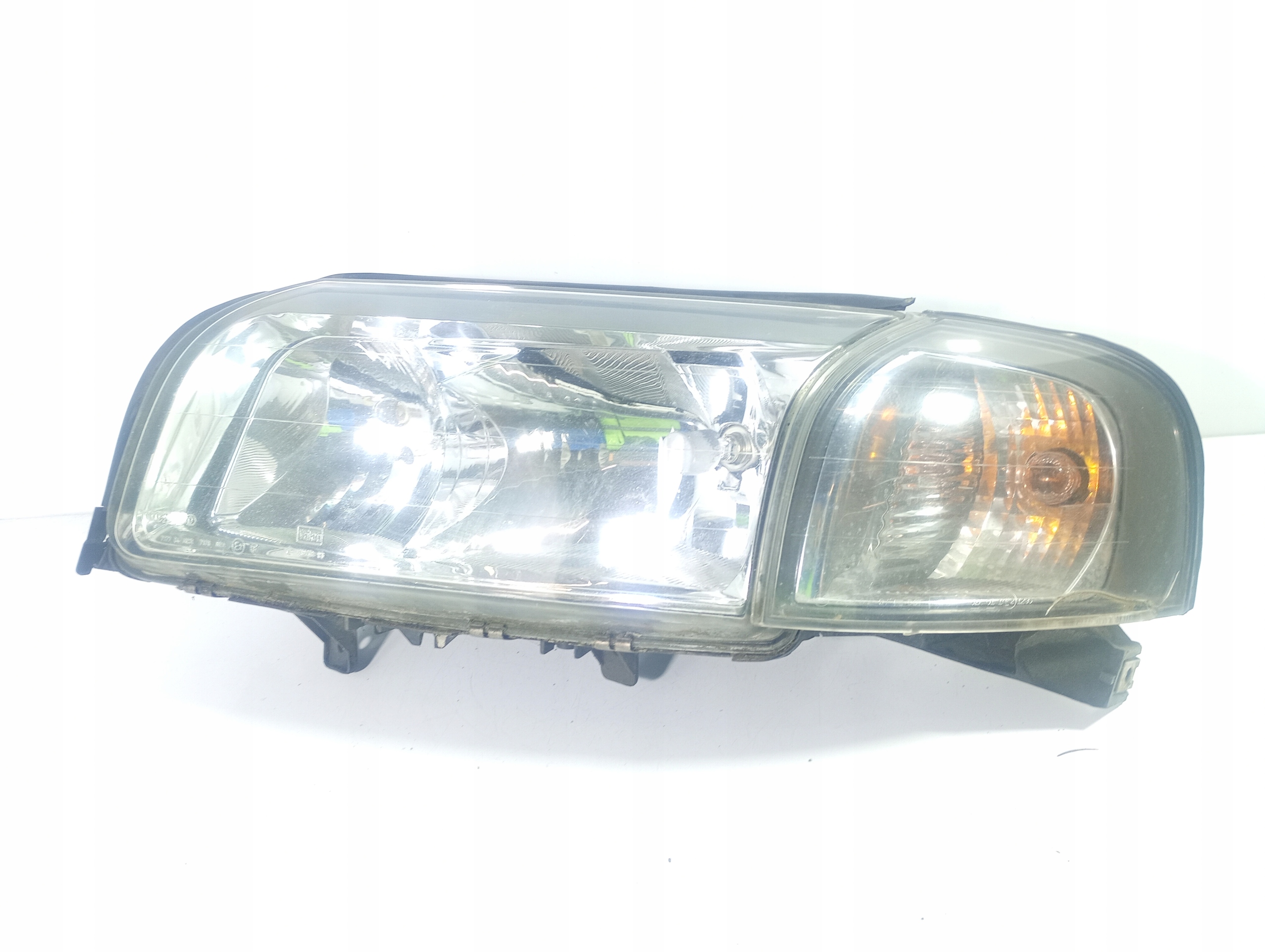 VOLVO S80 1 and 99-06 light left front REFLEKTOR left front OE 8693557