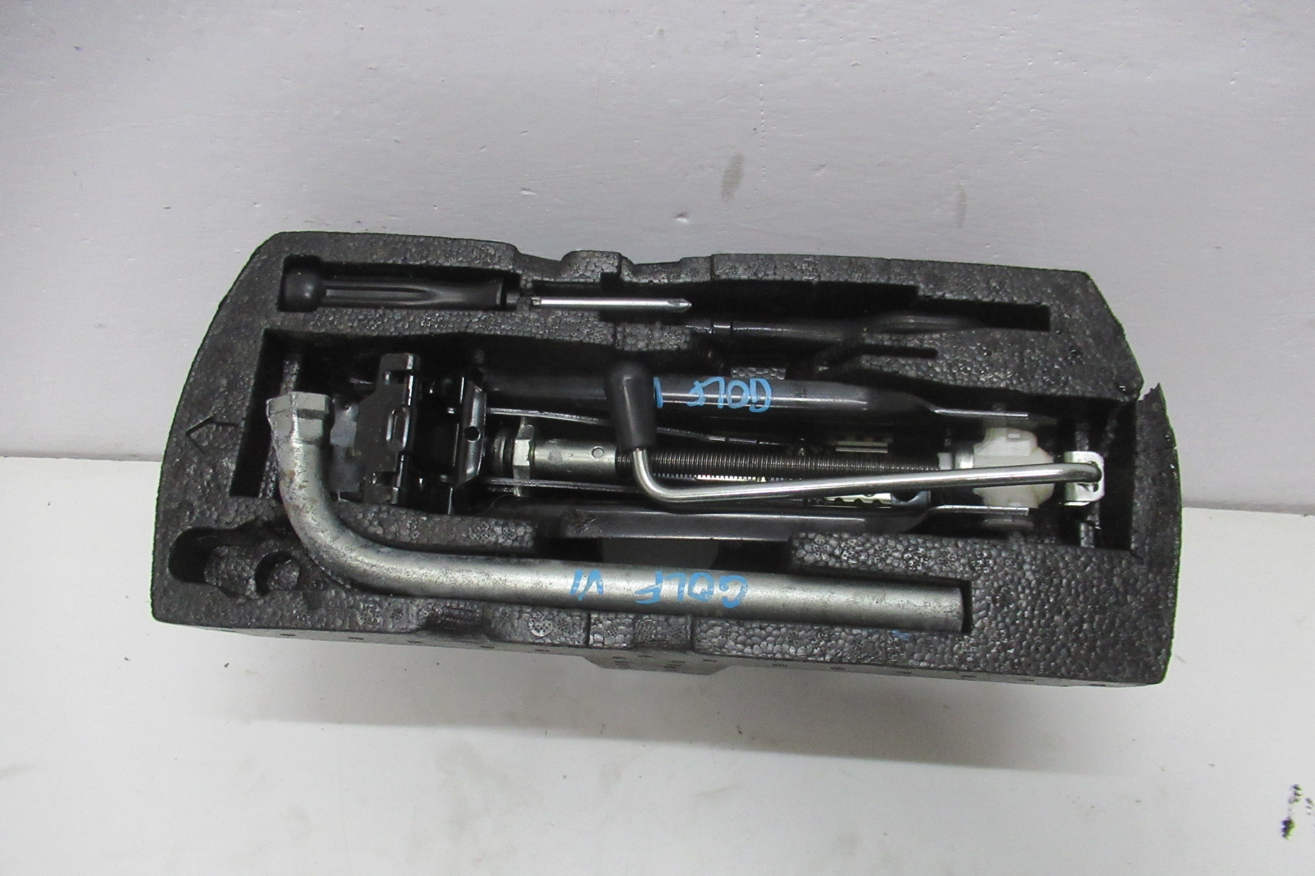 VW GOLF VI Levier de vitesse Cric 1J0012115AF