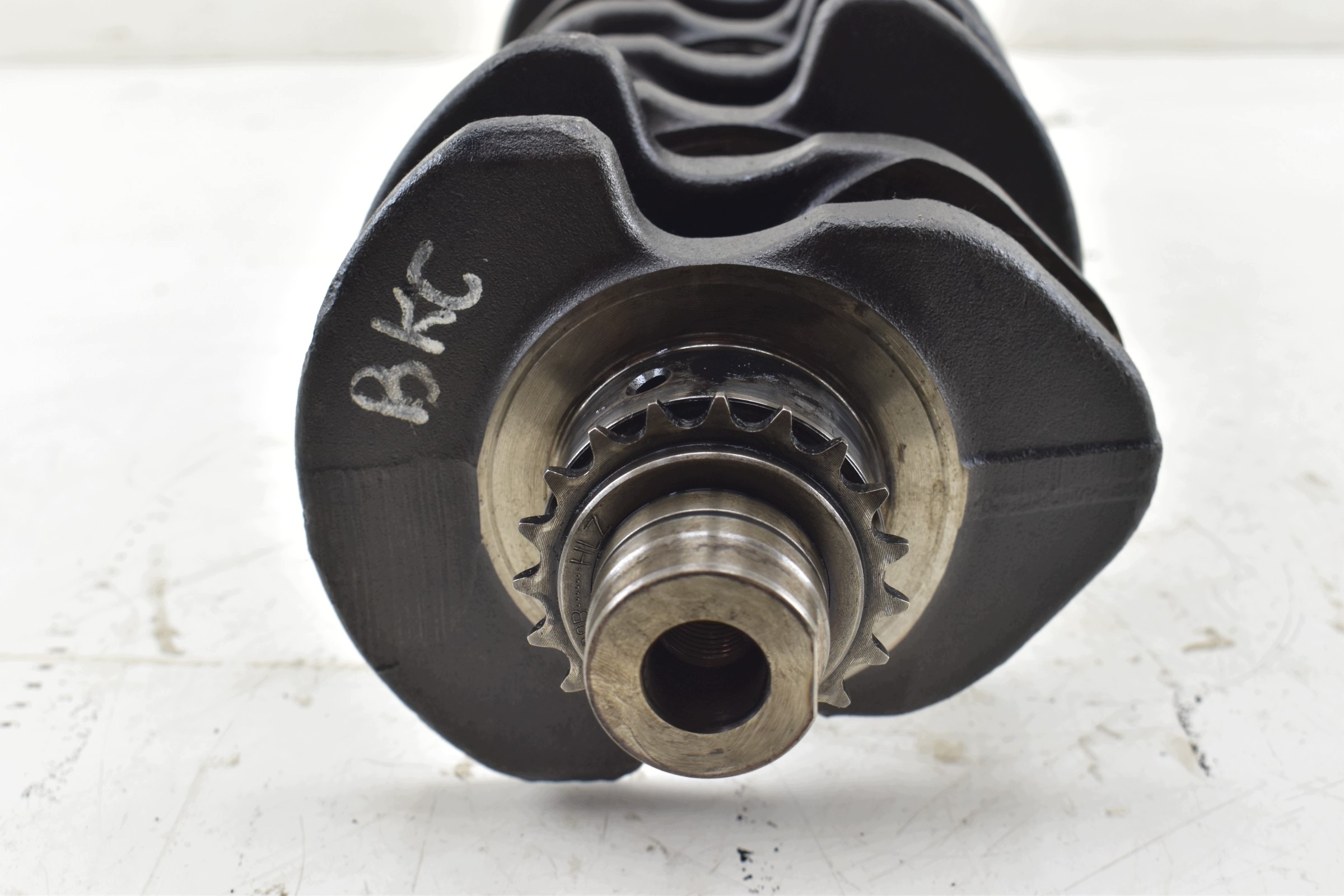 crank VW PASSAT B6 GOLF V OCTAVIA II LEON 1P 2.0 TDI BKC