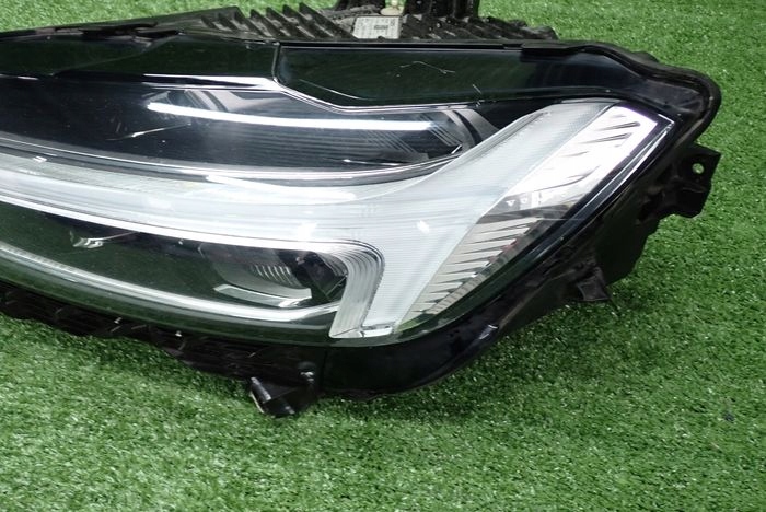 VOLVO XC60 II FULL LED 17- reflektor left light left