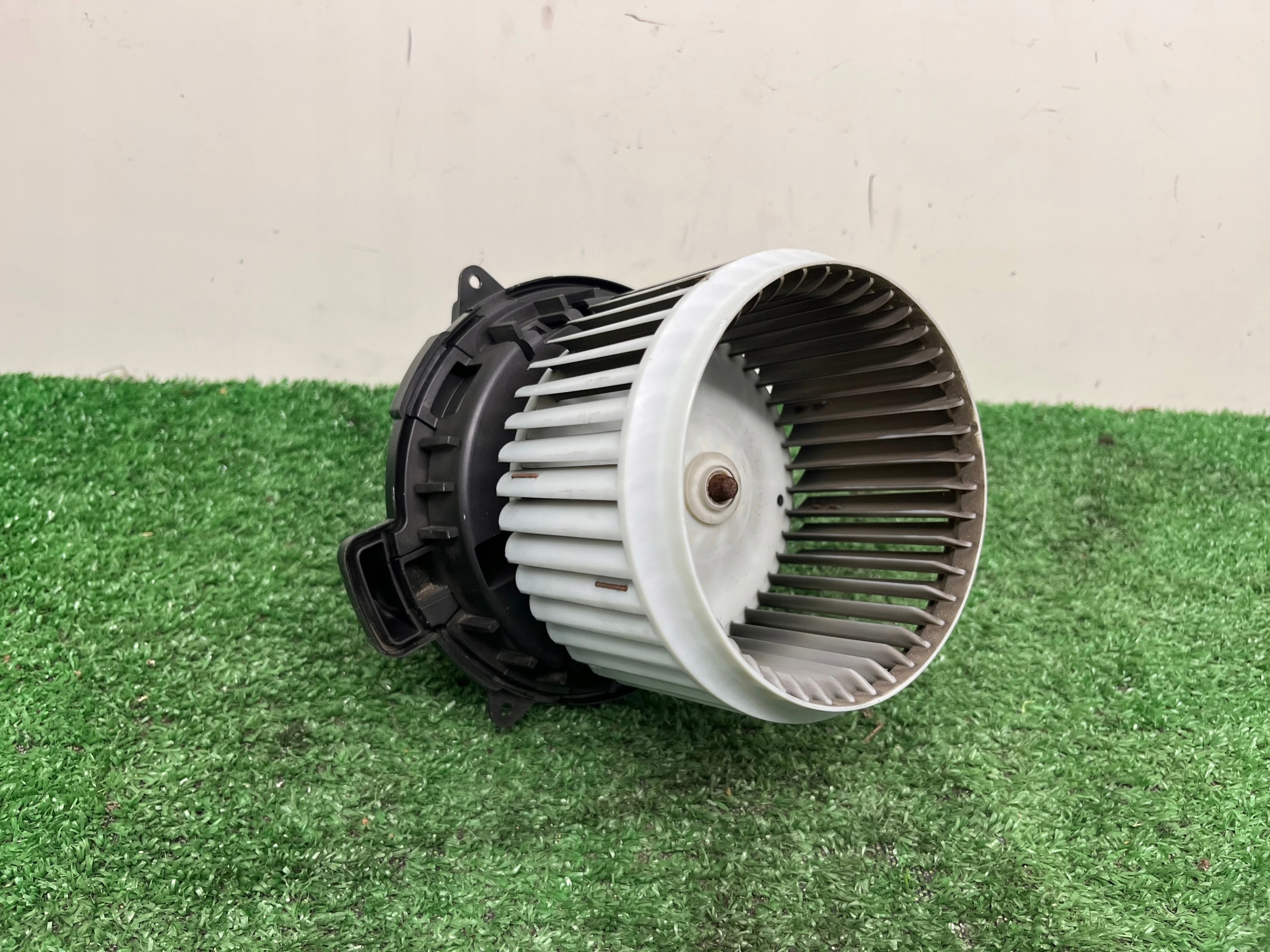 ventilátor klími NISSAN MICRA K14 5W043
