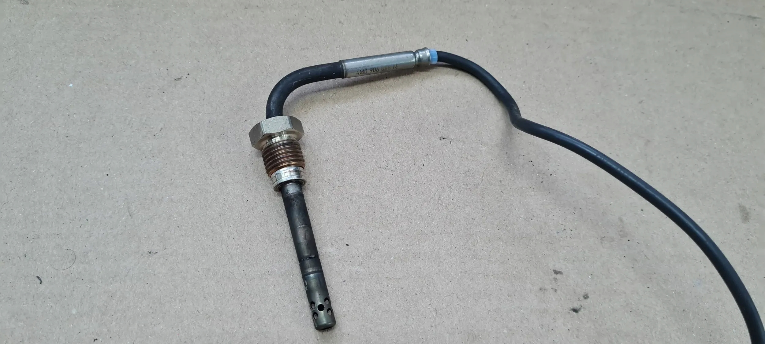 A6 C7 4G LIFT SENSOR TEMPERATURY GASE 3.0 TDI 4M0906088N