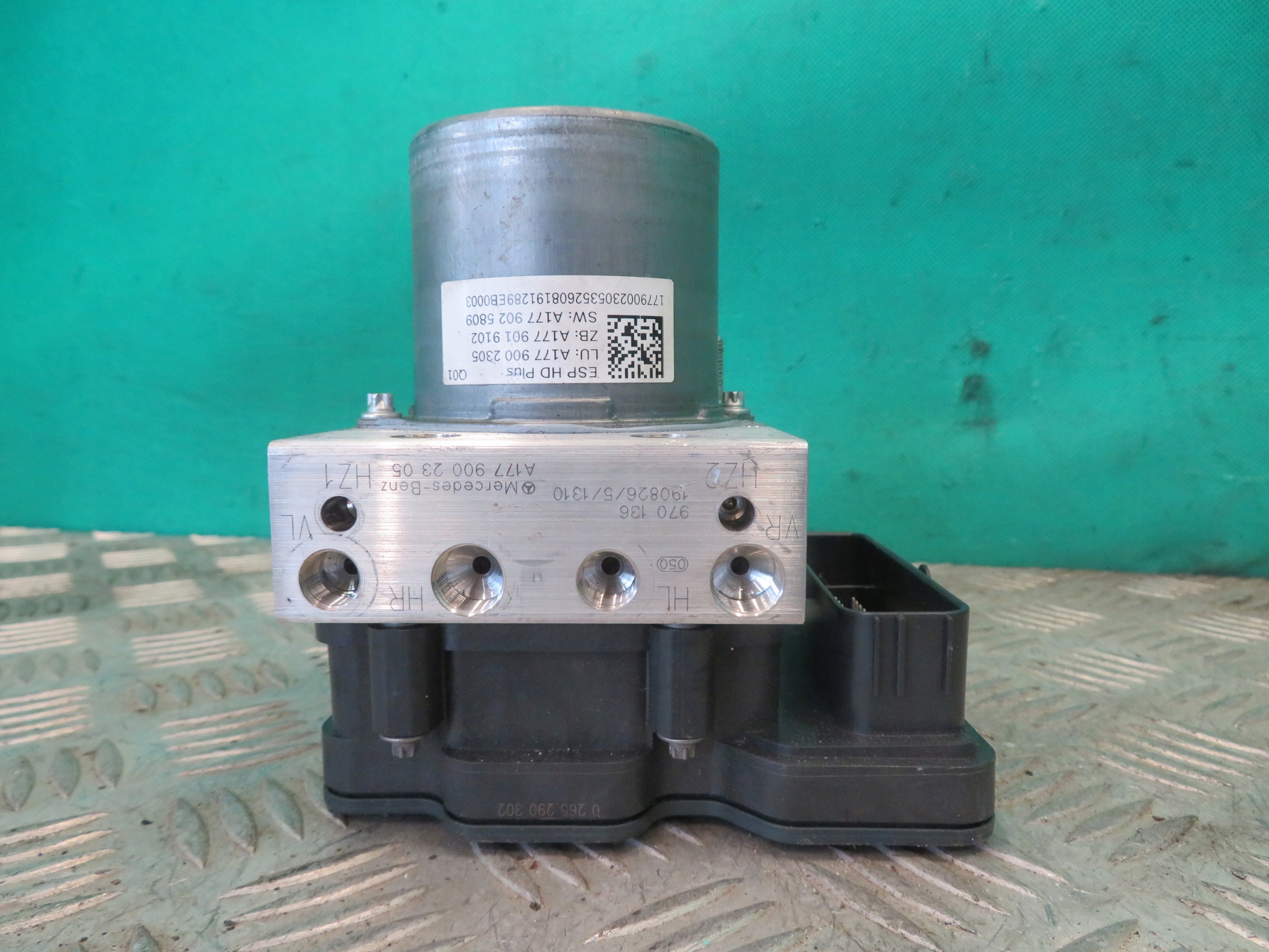 pump control unit ABS MERCEDES W177 2.0 19R