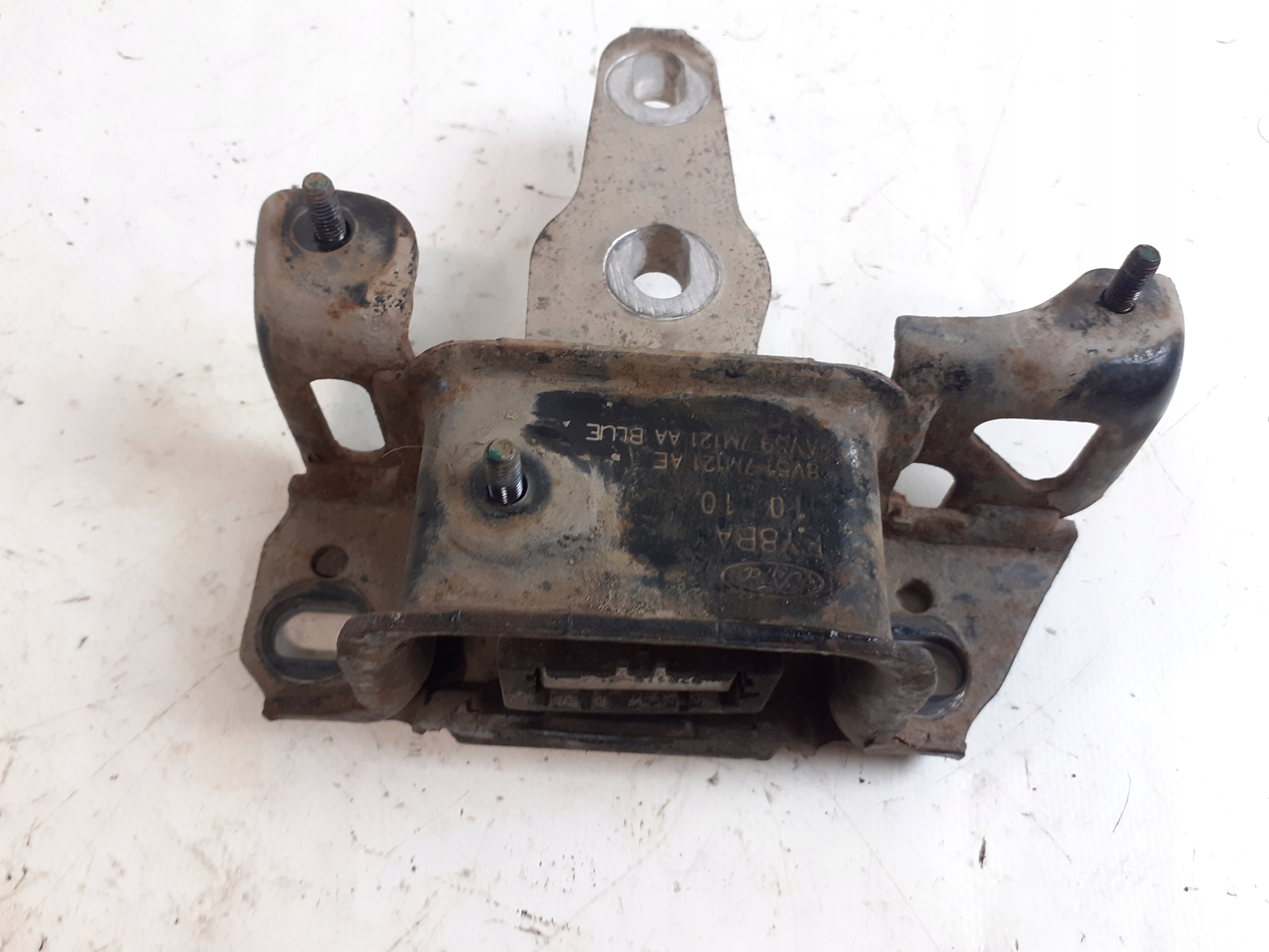 Ford Fiesta MK7 1.25B holder gearbox mounting