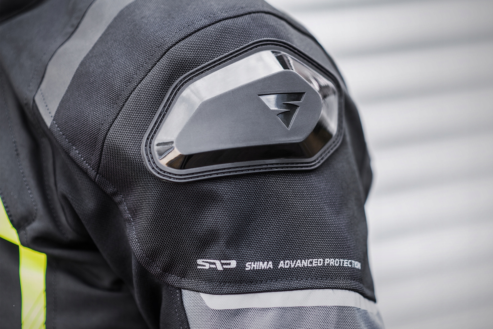 Kurtka SHIMA SOLID PRO red S Producent Shima