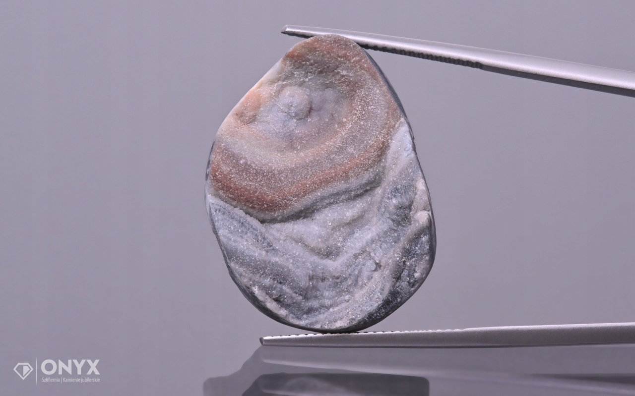 Růže chalcedonová nepravidelná 28x21 mm