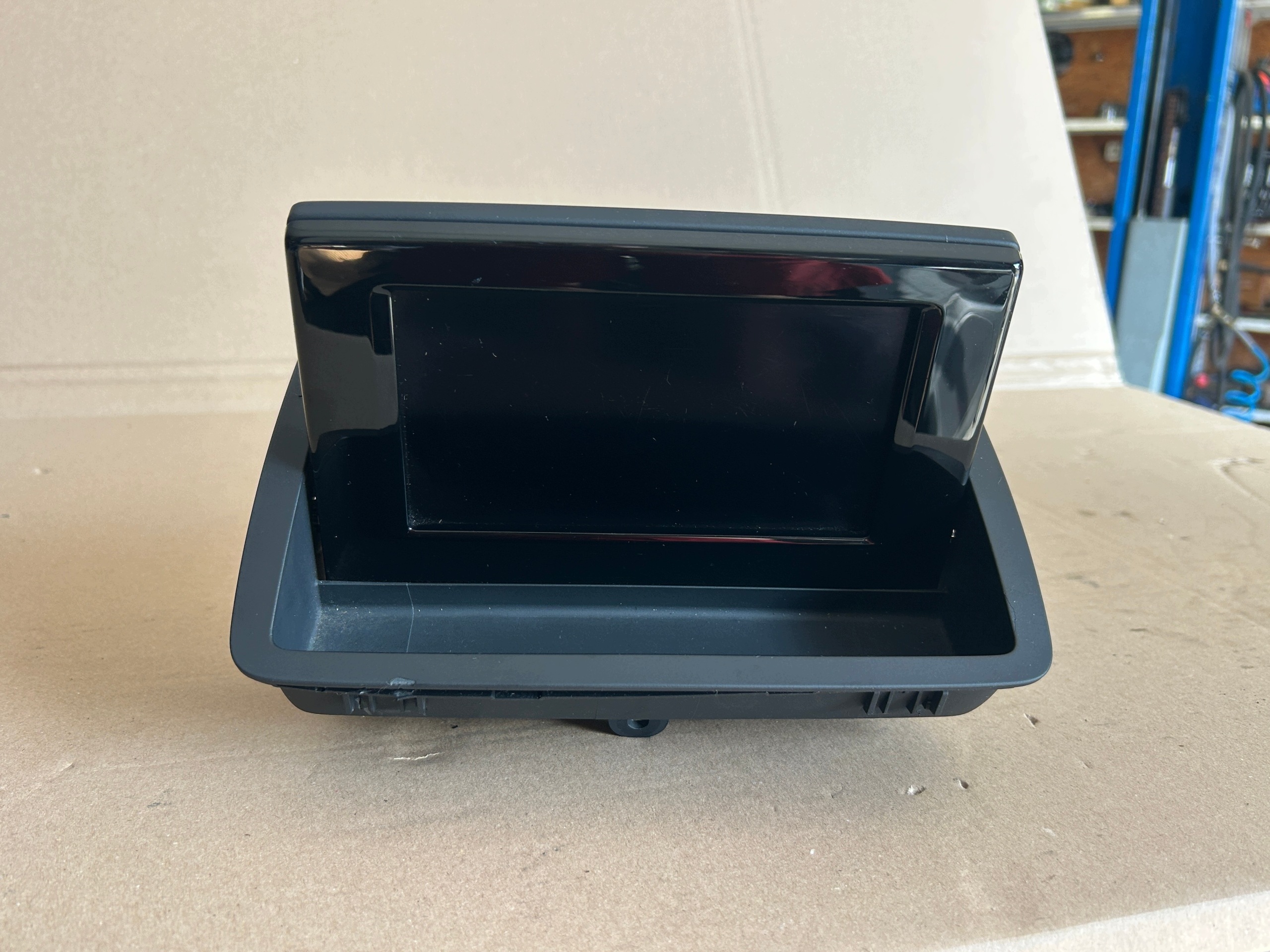 AUDI Q3 8U LIFT Display 8U0857273E