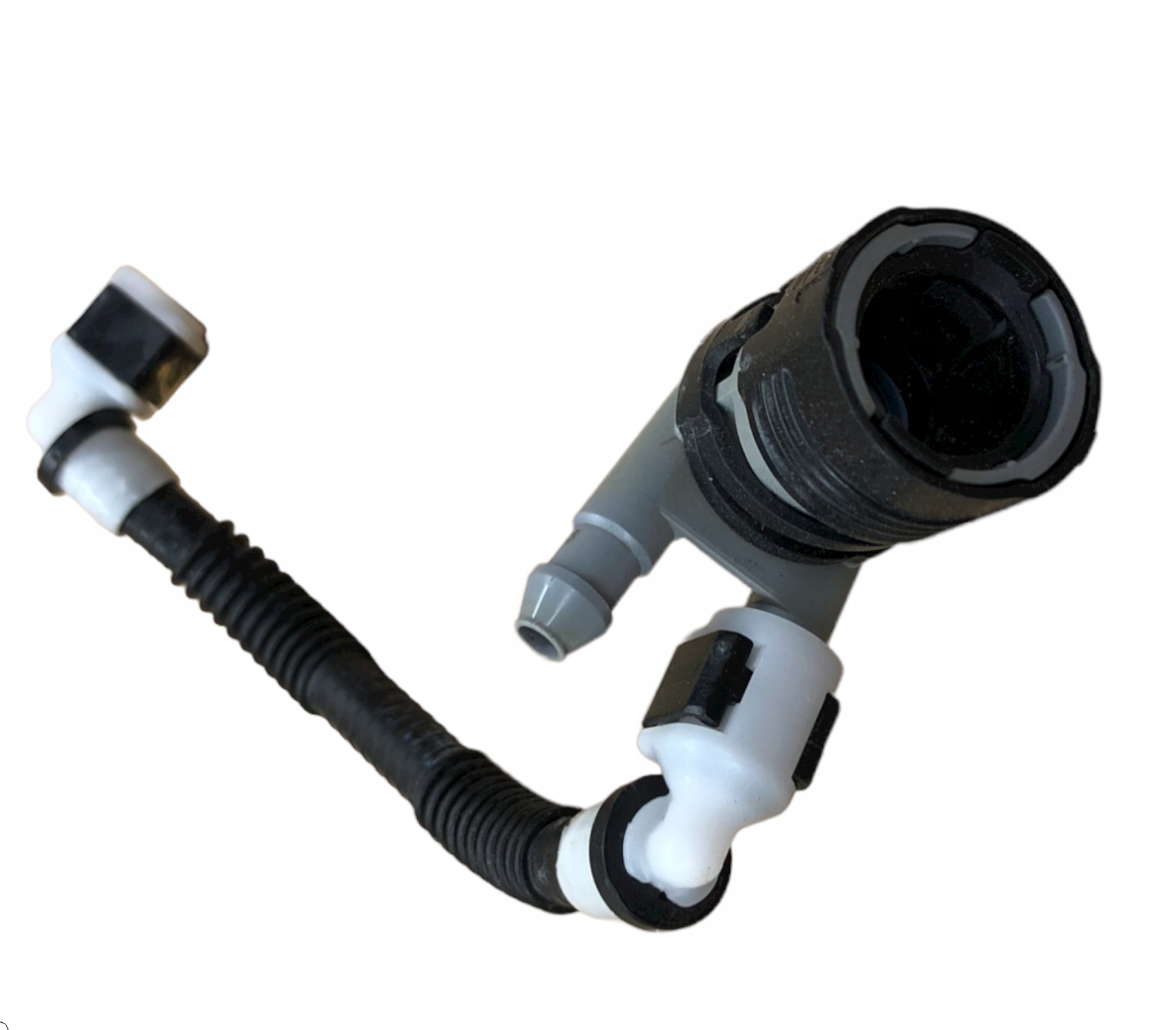 B9 - Трубка шланг омывателя жидкости Audi A5 8w6 F5