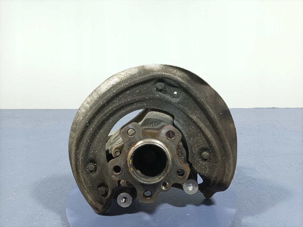 BMW 3 G20 G21 2.0 B 184 KM ZWROTNICA PIASTA PRZÓD PRZEDNIA PRAWA 621654