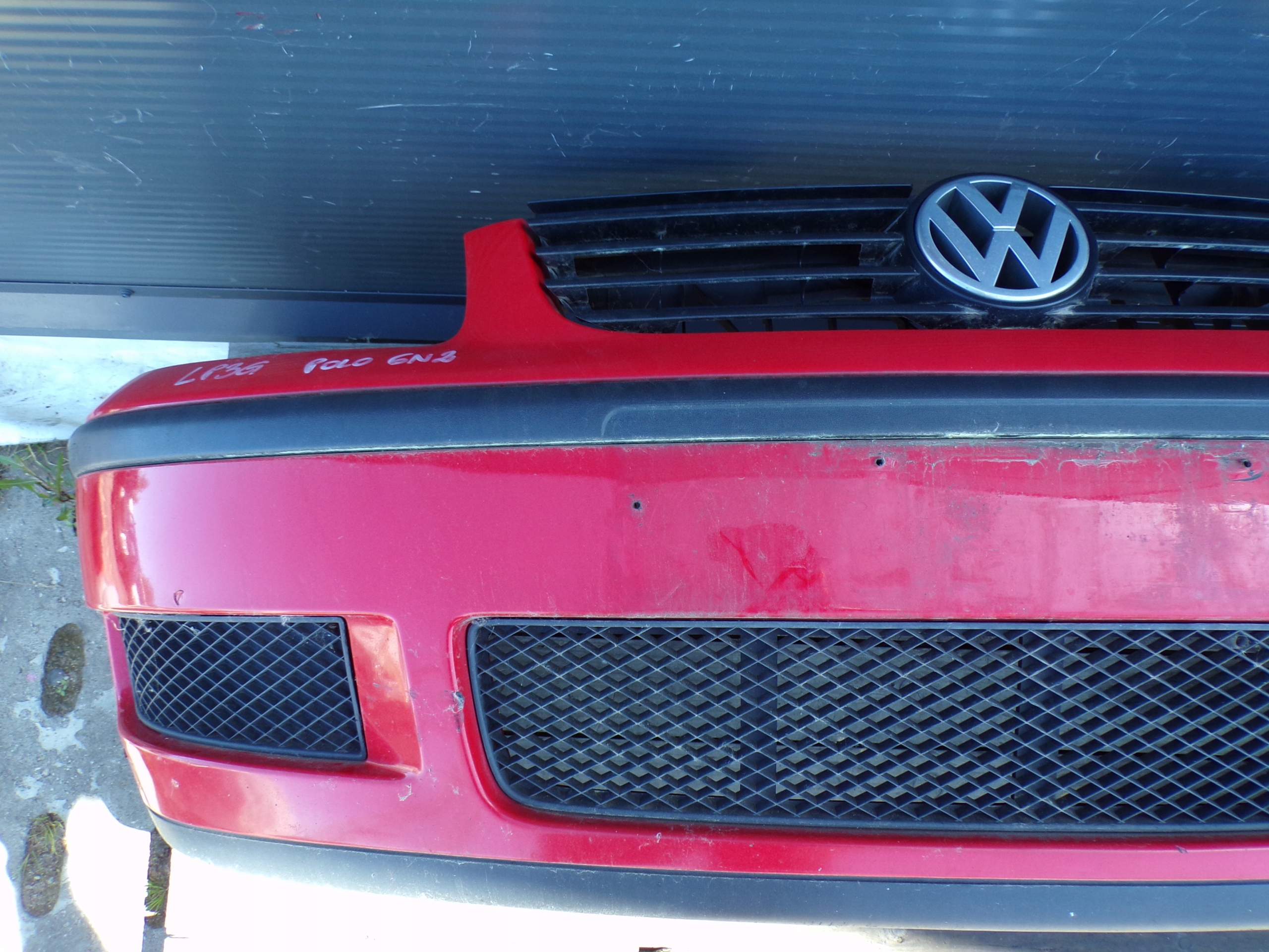 front bumper front VOLKSWAGEN POLO 6N2 colour LP3G