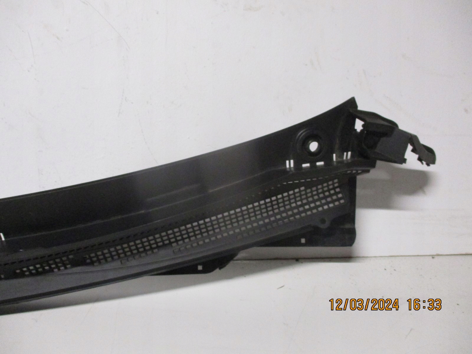 Podszybie RENAULT AUSTRAL 668108648R Numer katalogowy części 668108648R