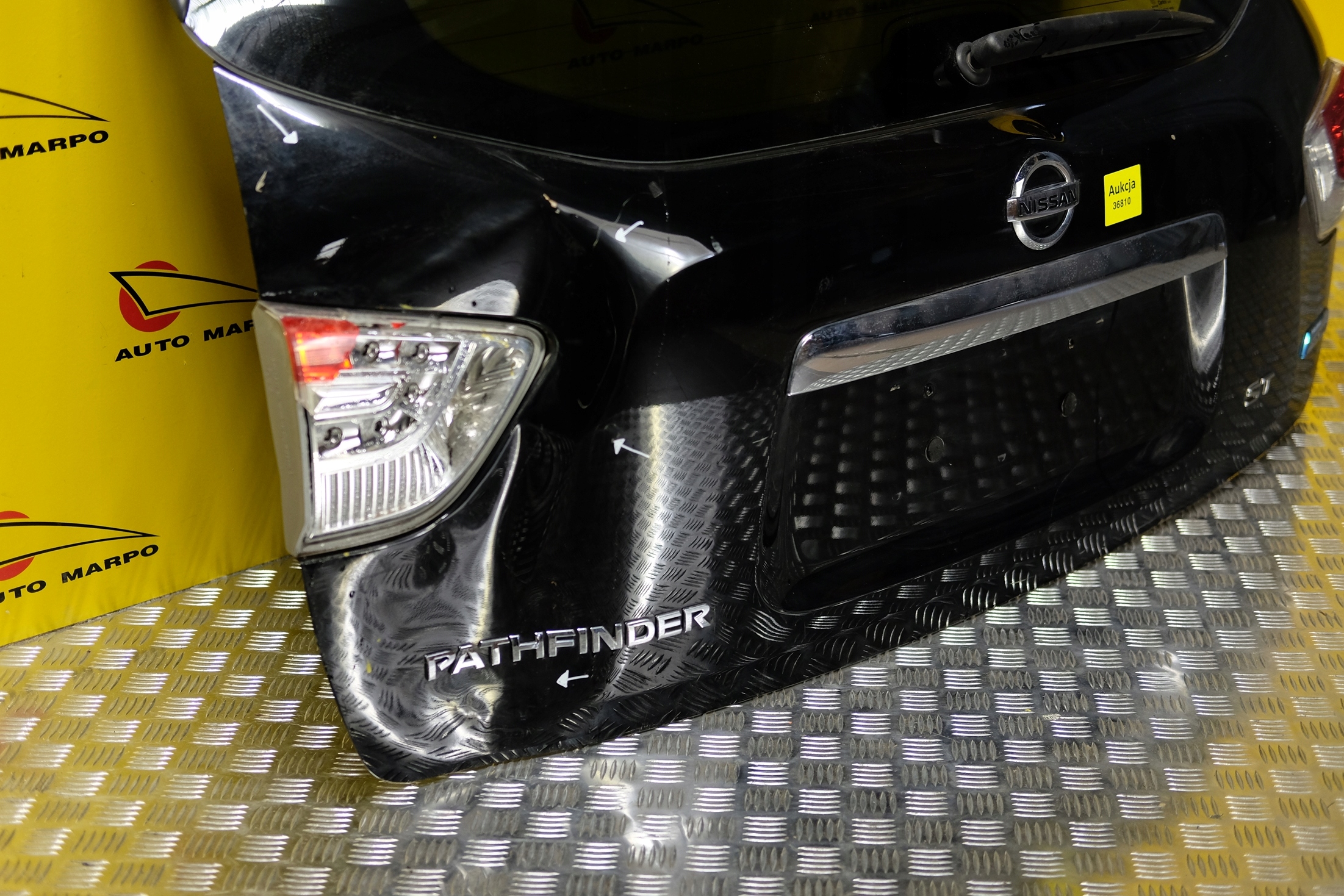 NISSAN PATHFINDER R52 2013- KLAPA TYŁ SZYBA Kolor do lakierowania