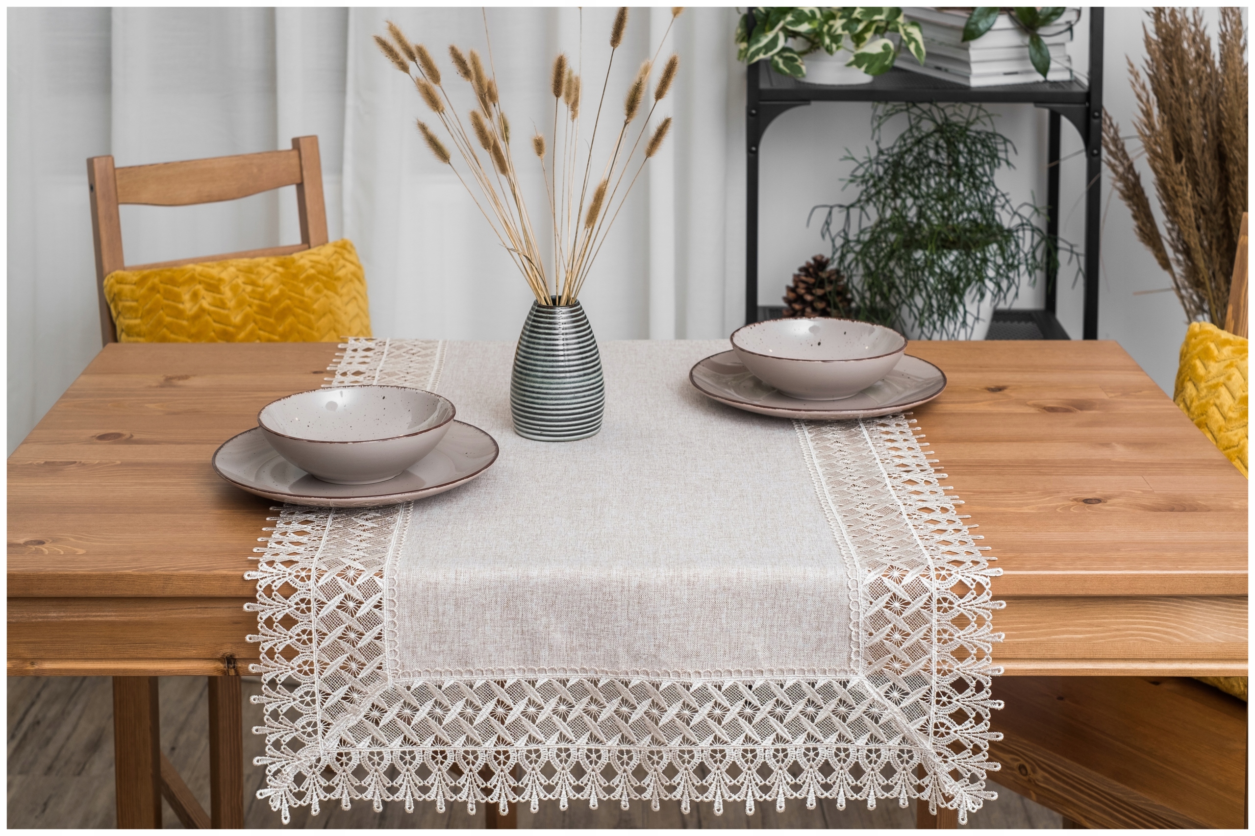 

Bieżnik prostokąt Gładki Z Koronką 40x160 Beżowy