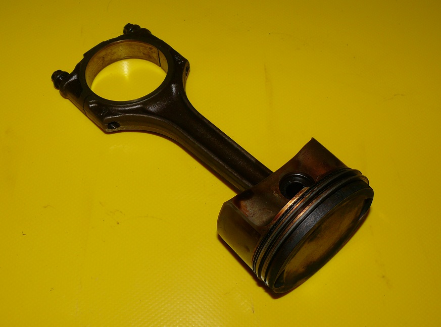 piston KORBA connecting rod AUDI A4 B6 A6 C5 3.0 V6 ASN