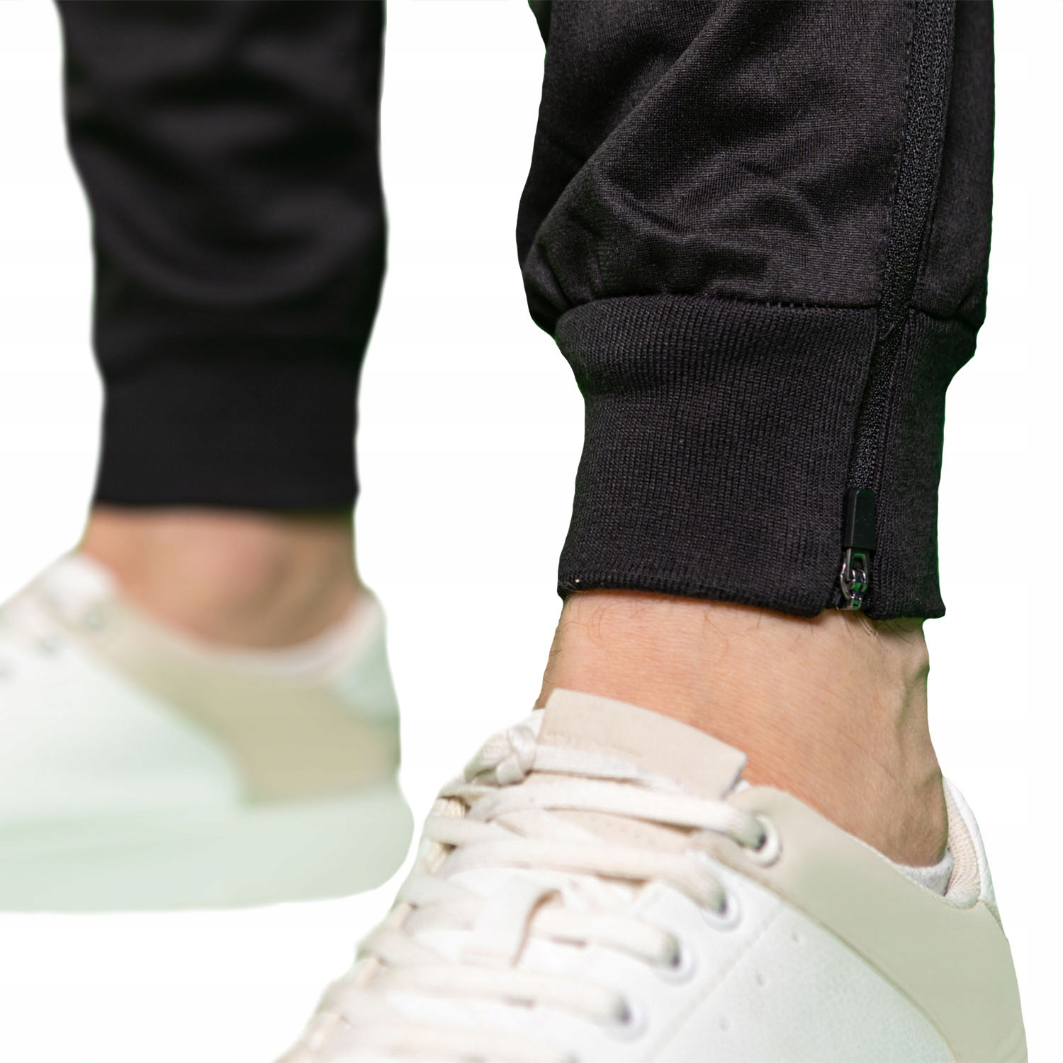 SPODNIE TRENINGOWE LECH POZNAŃ CZARNE M Rozmiar M