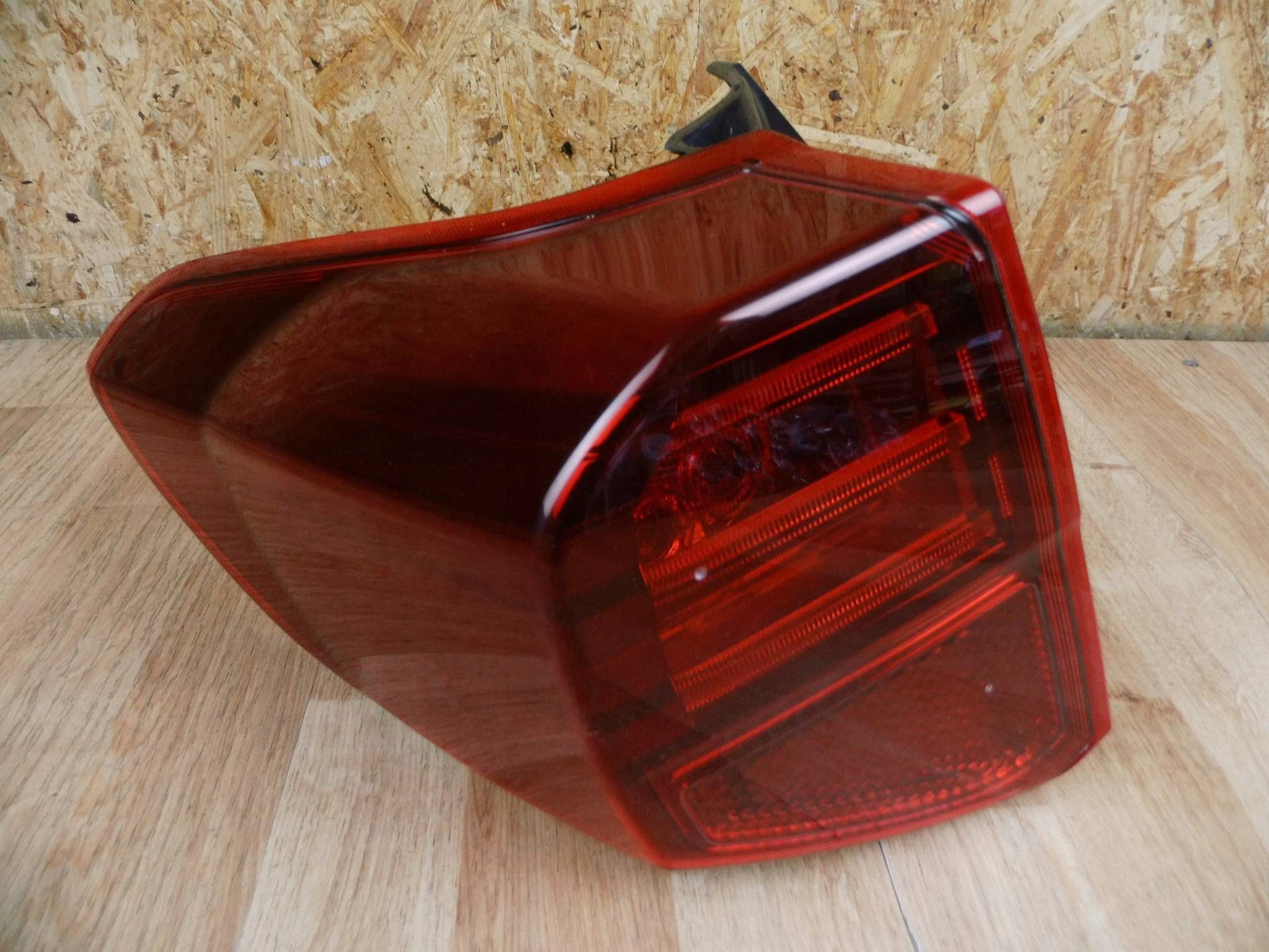 Suzuki Vitara II LY 2018-2025 light left rear part rear left
